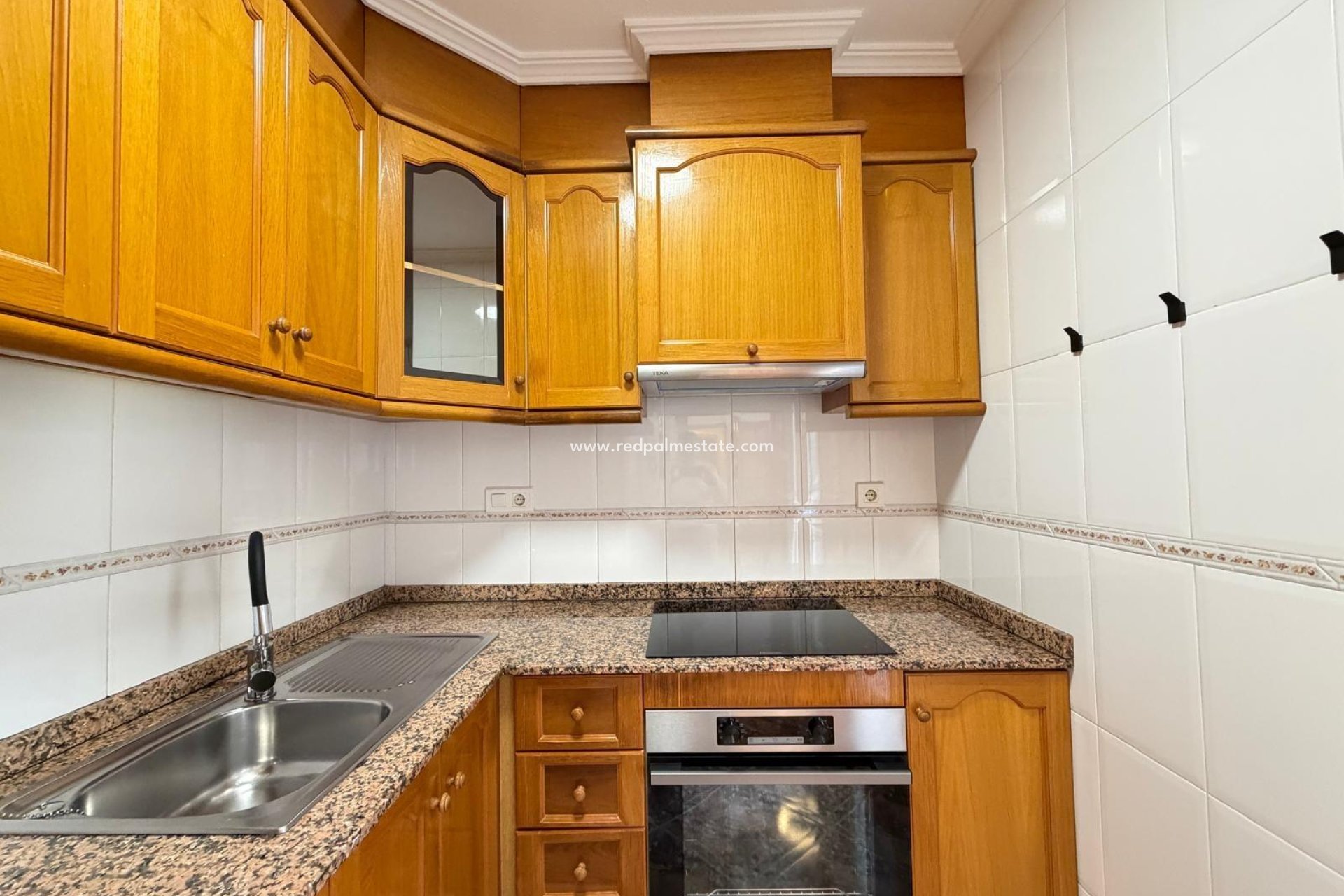 Resale - Apartment -
Torrevieja - Centro Torrevieja