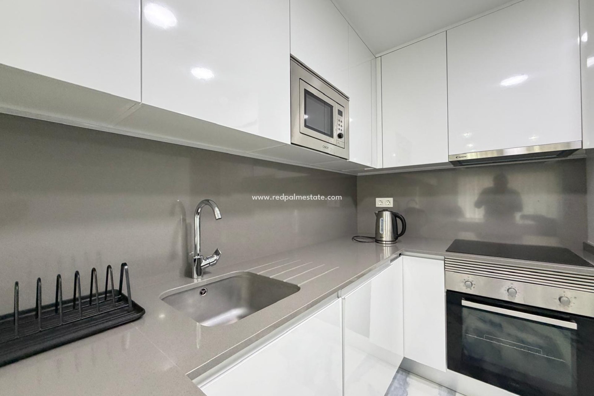 Resale - Apartment -
Torrevieja - Centro Torrevieja