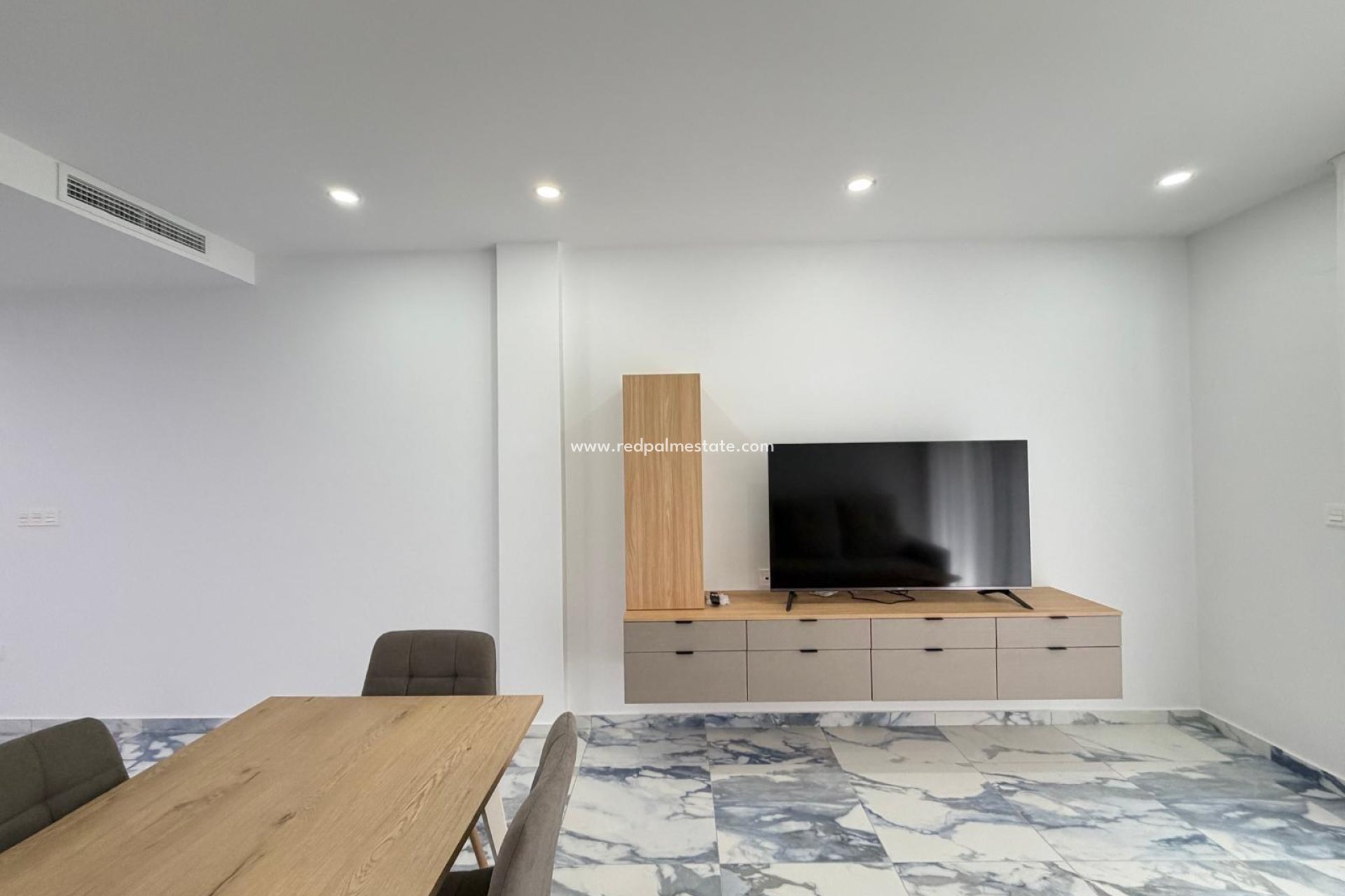Resale - Apartment -
Torrevieja - Centro Torrevieja