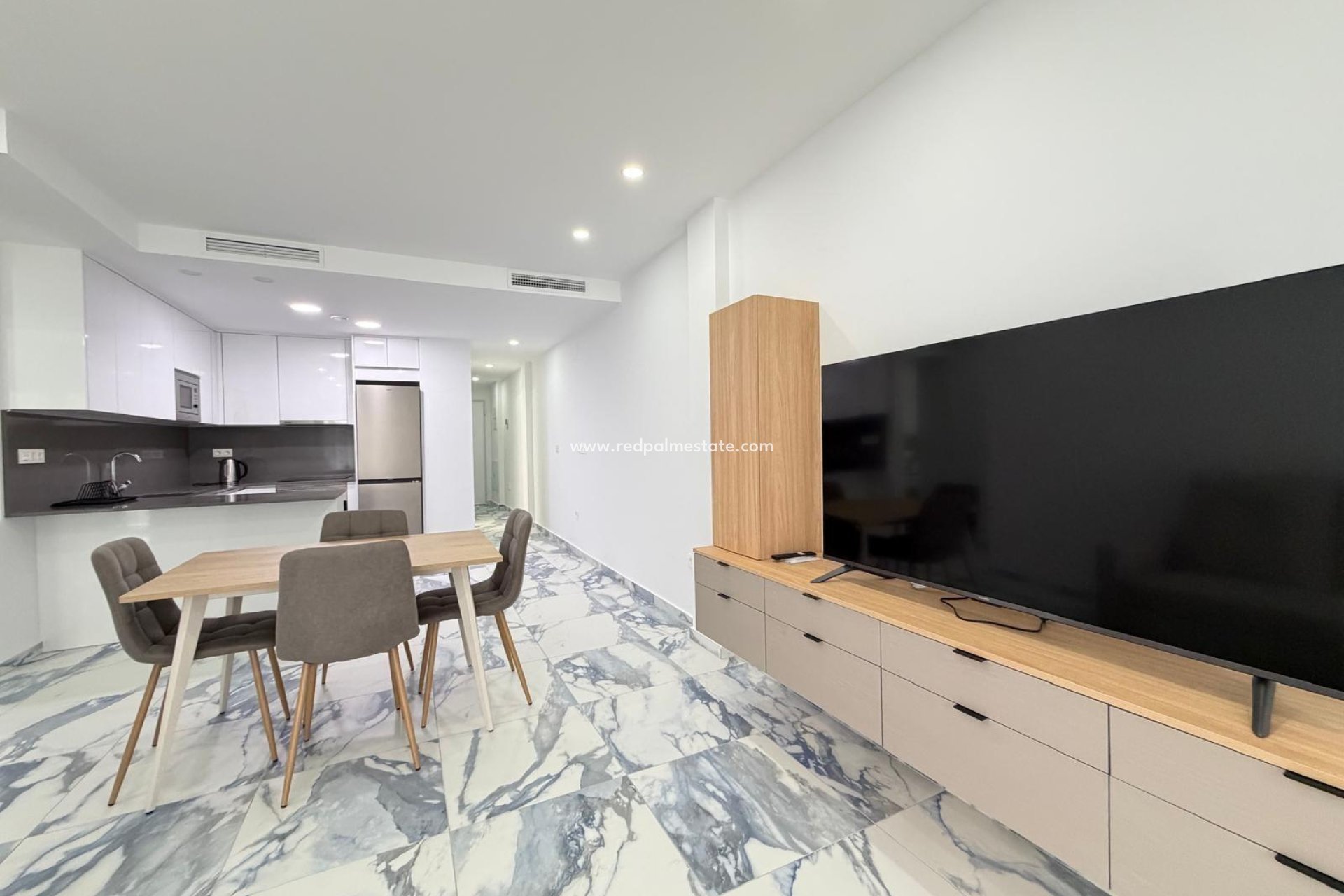 Resale - Apartment -
Torrevieja - Centro Torrevieja
