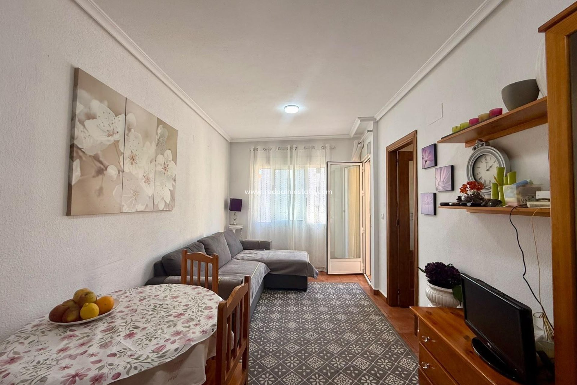Resale - Apartment -
Torrevieja - Centro Torrevieja