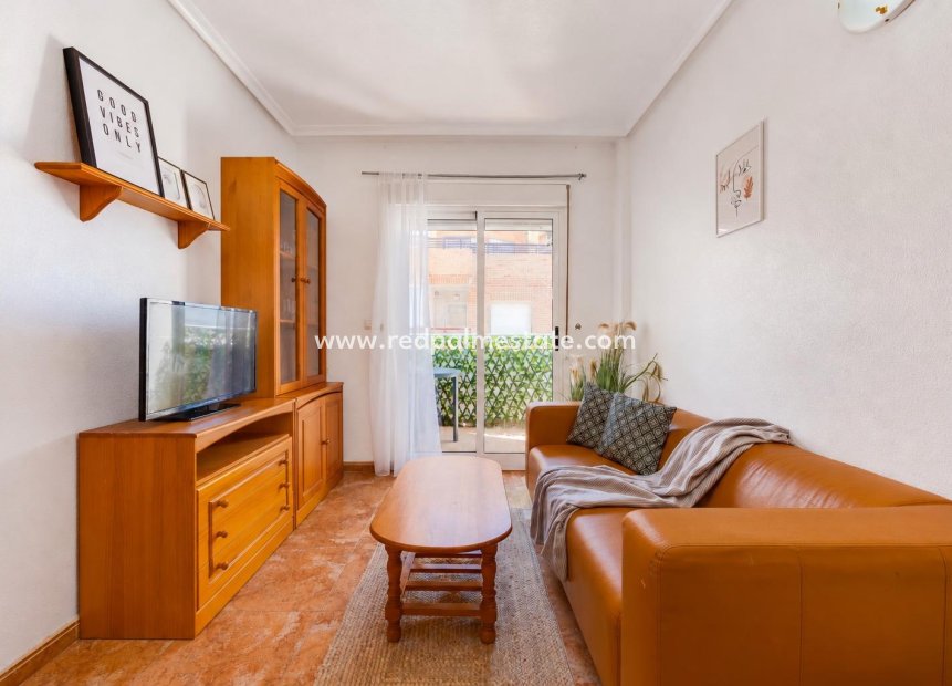 Resale - Apartment -
Torrevieja - Centro Torrevieja