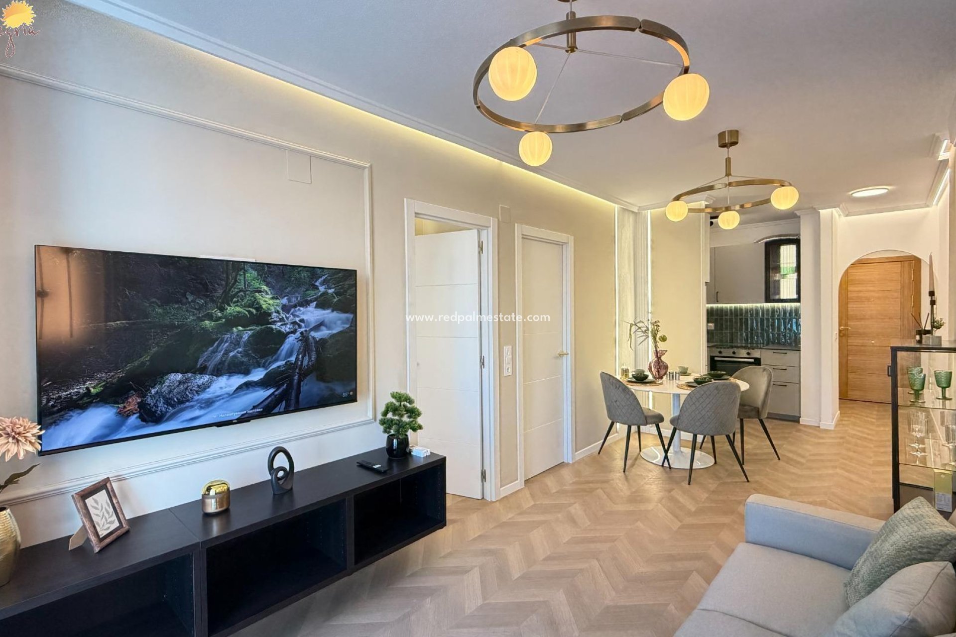 Resale - Apartment -
Torrevieja - Centro Torrevieja