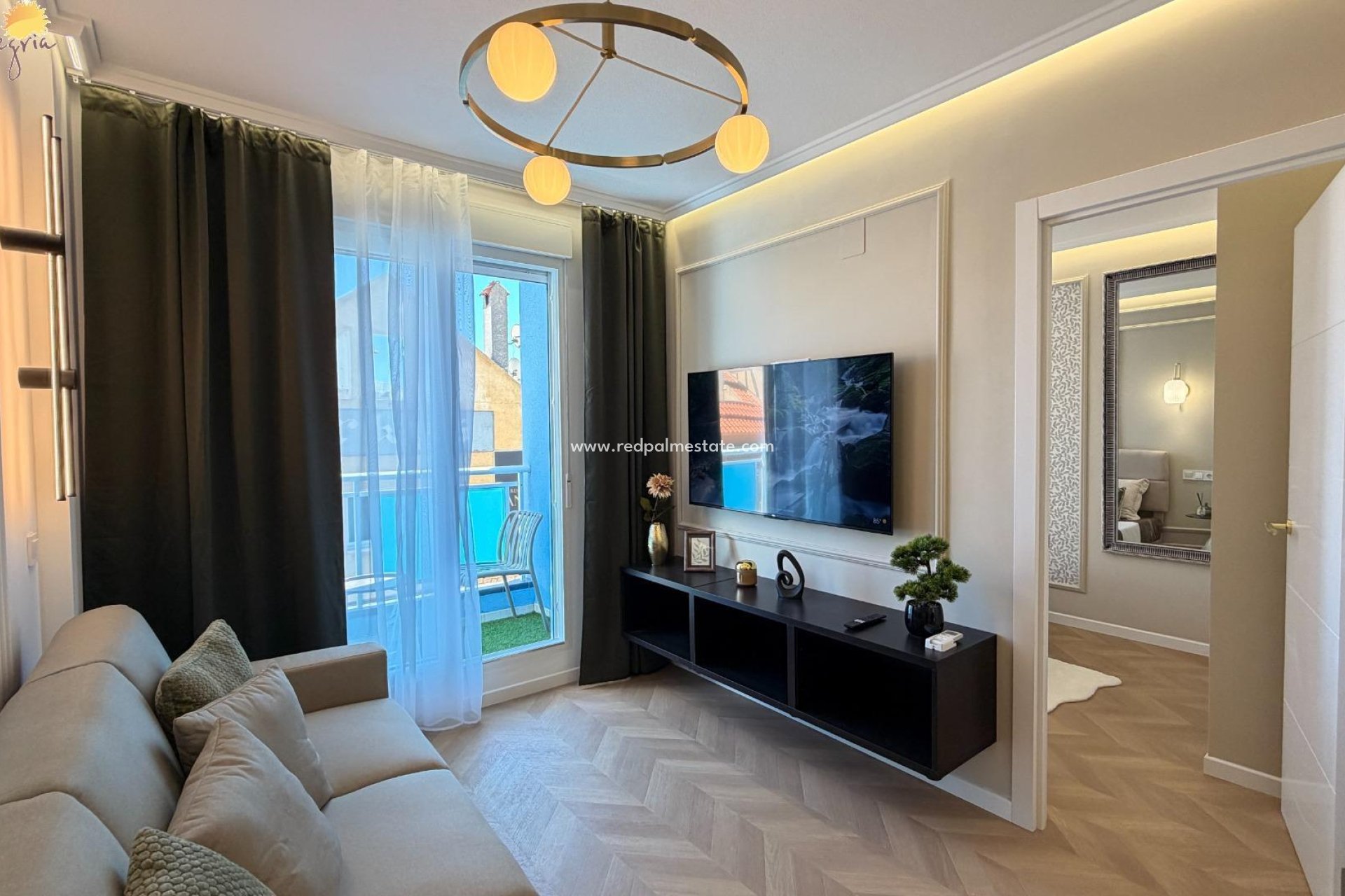 Resale - Apartment -
Torrevieja - Centro Torrevieja