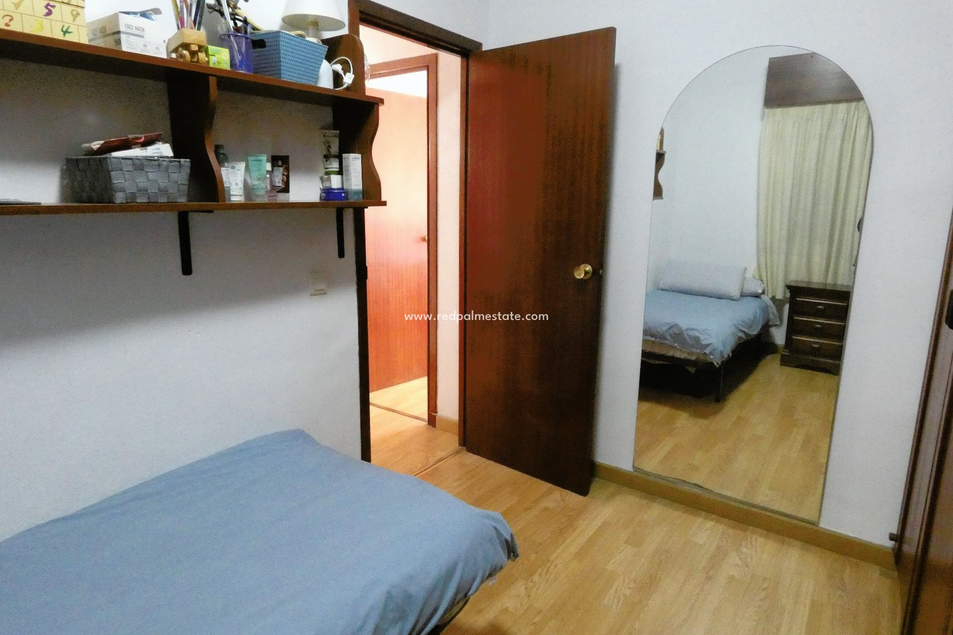 Resale - Apartment -
Torrevieja - Centro Torrevieja