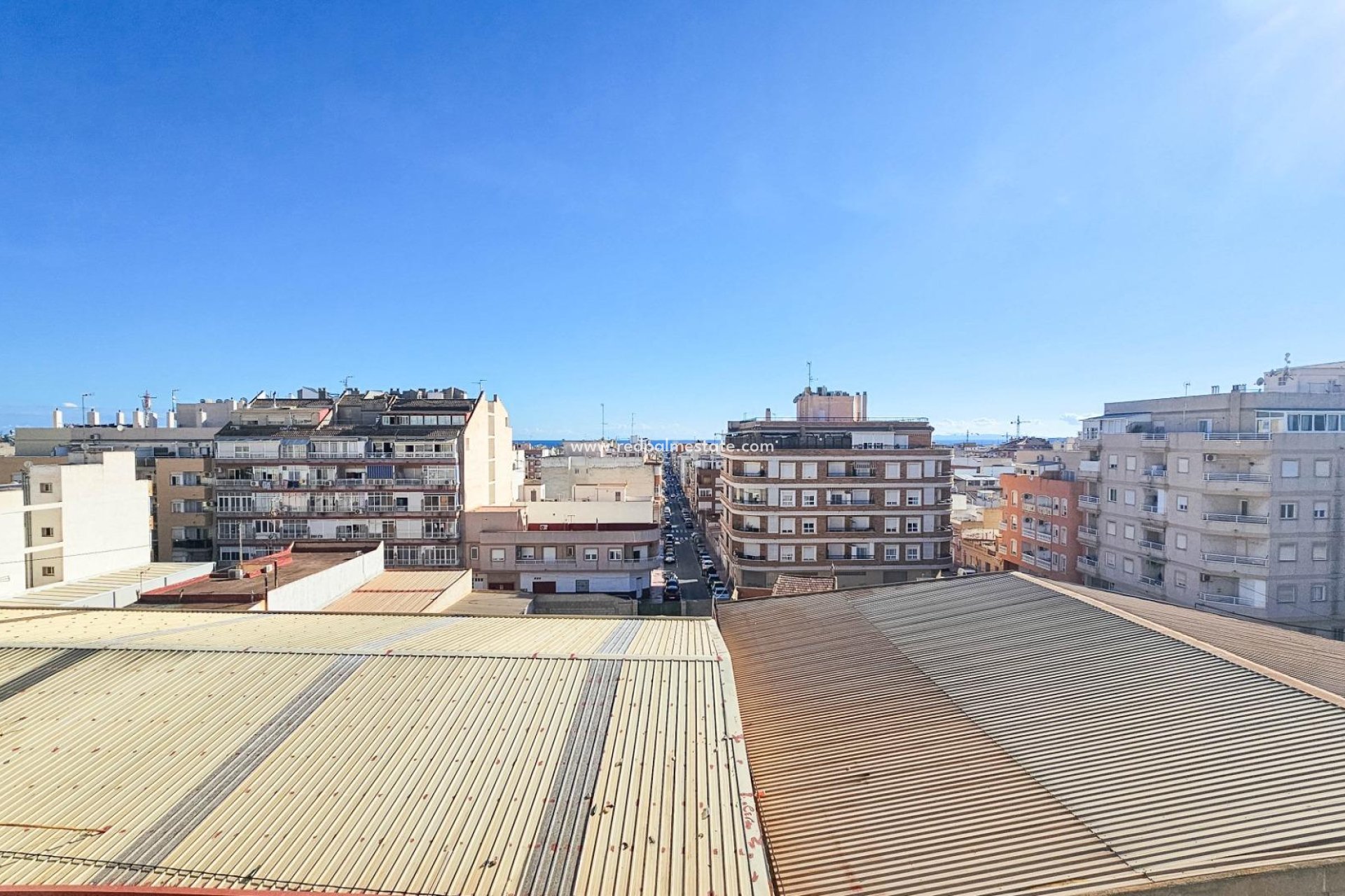 Resale - Apartment -
Torrevieja - Centro Torrevieja