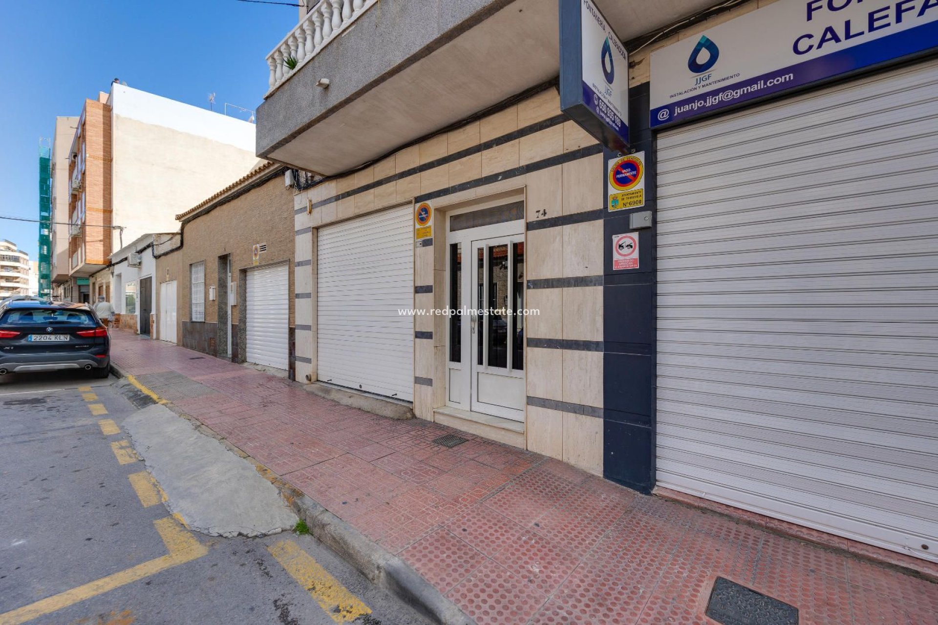 Resale - Apartment -
Torrevieja - Centro Torrevieja
