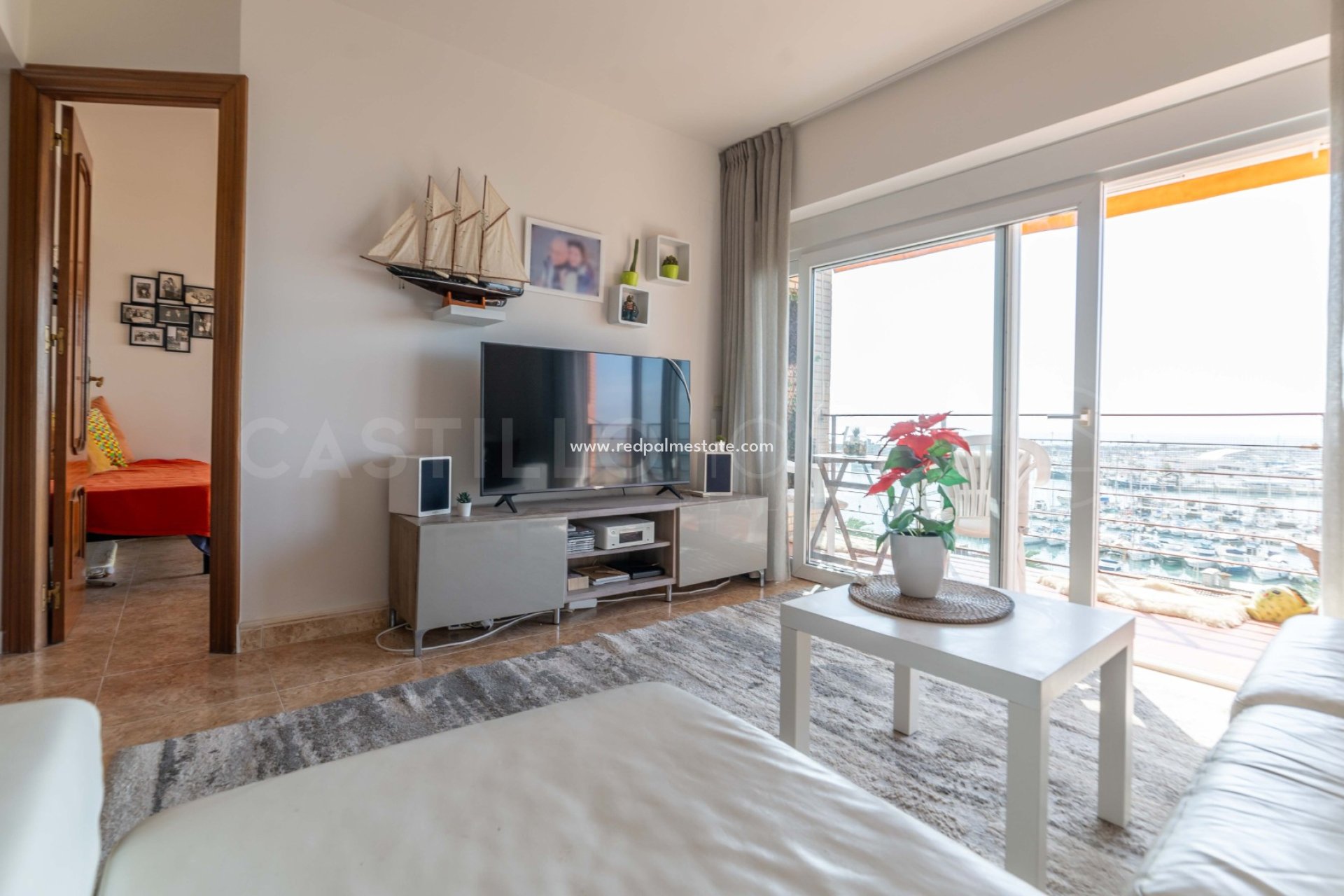Resale - Apartment -
Torrevieja - Centro Torrevieja