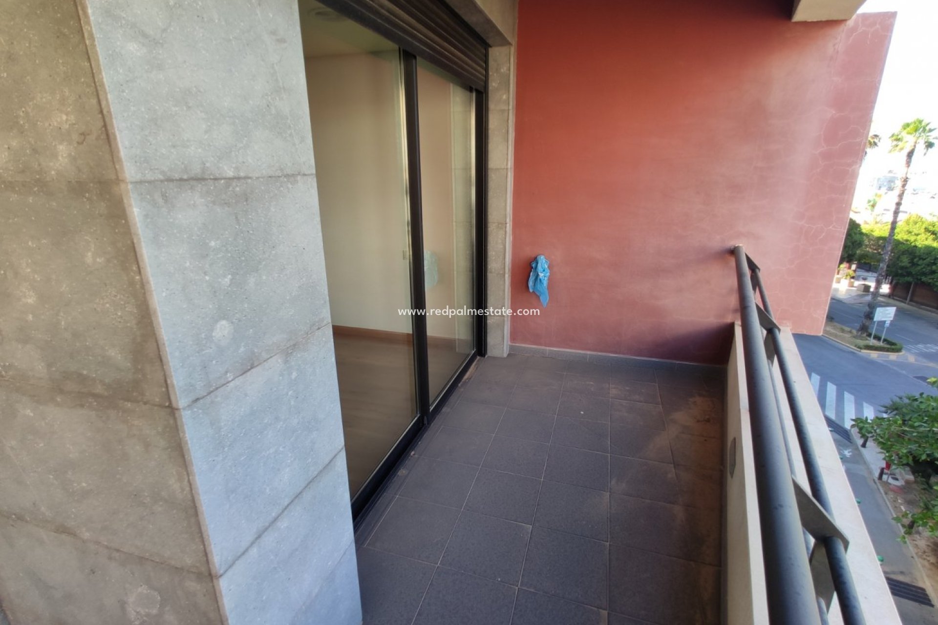 Resale - Apartment -
Torrevieja - Centro Torrevieja