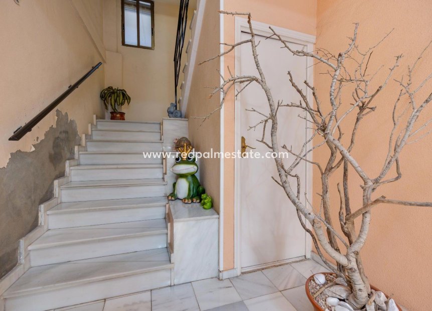 Resale - Apartment -
Torrevieja - Centro Torrevieja