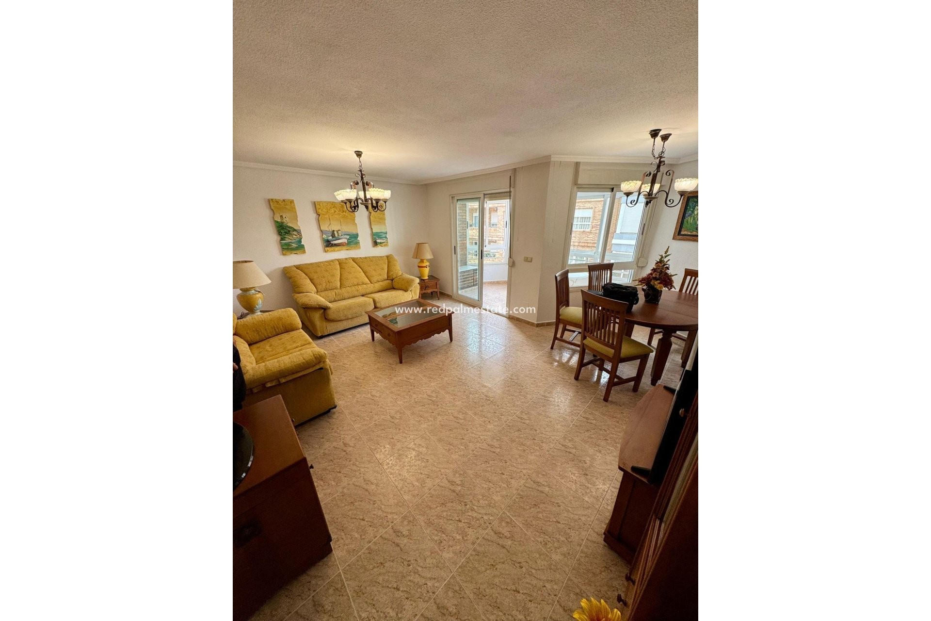 Resale - Apartment -
Torrevieja - Centro Torrevieja