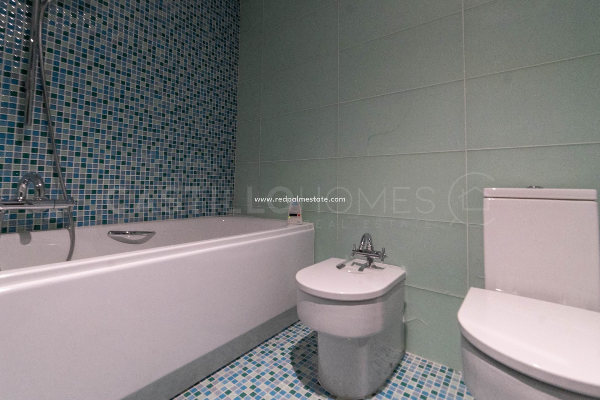 Resale - Apartment -
Torrevieja - Centro Torrevieja