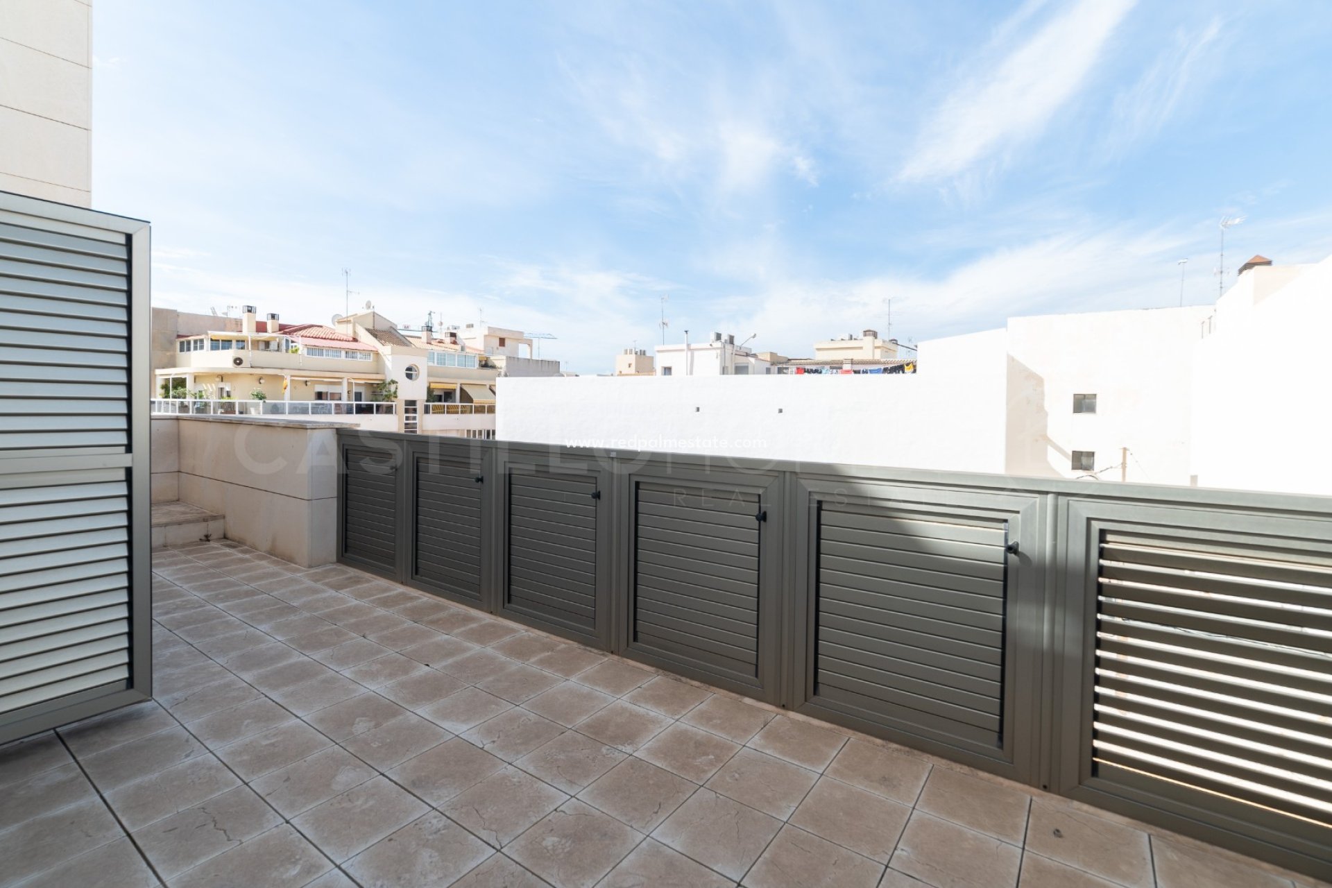 Resale - Apartment -
Torrevieja - Centro Torrevieja
