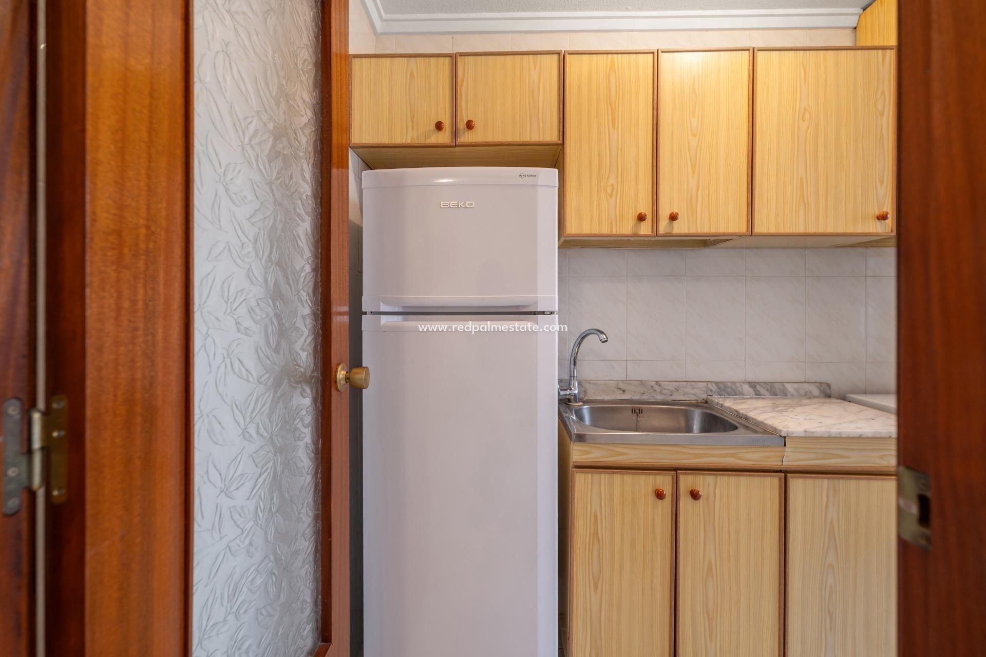 Resale - Apartment -
Torrevieja - Centro Torrevieja