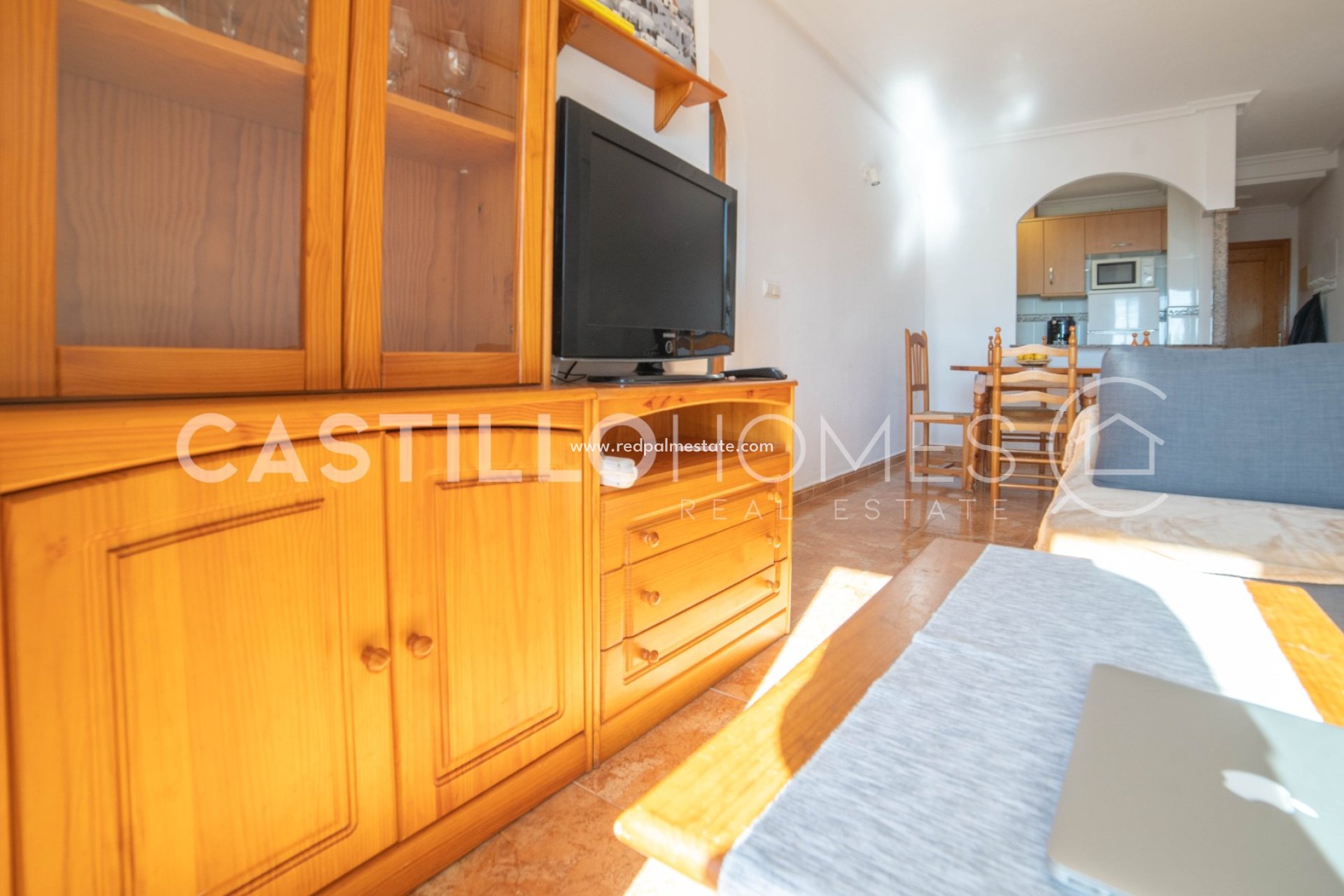 Resale - Apartment -
Torrevieja - Centro Torrevieja