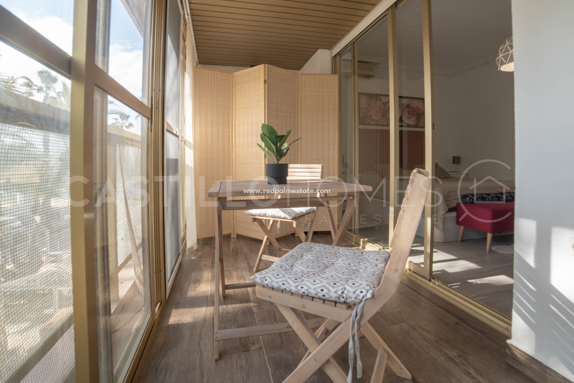 Resale - Apartment -
Torrevieja - Centro Torrevieja