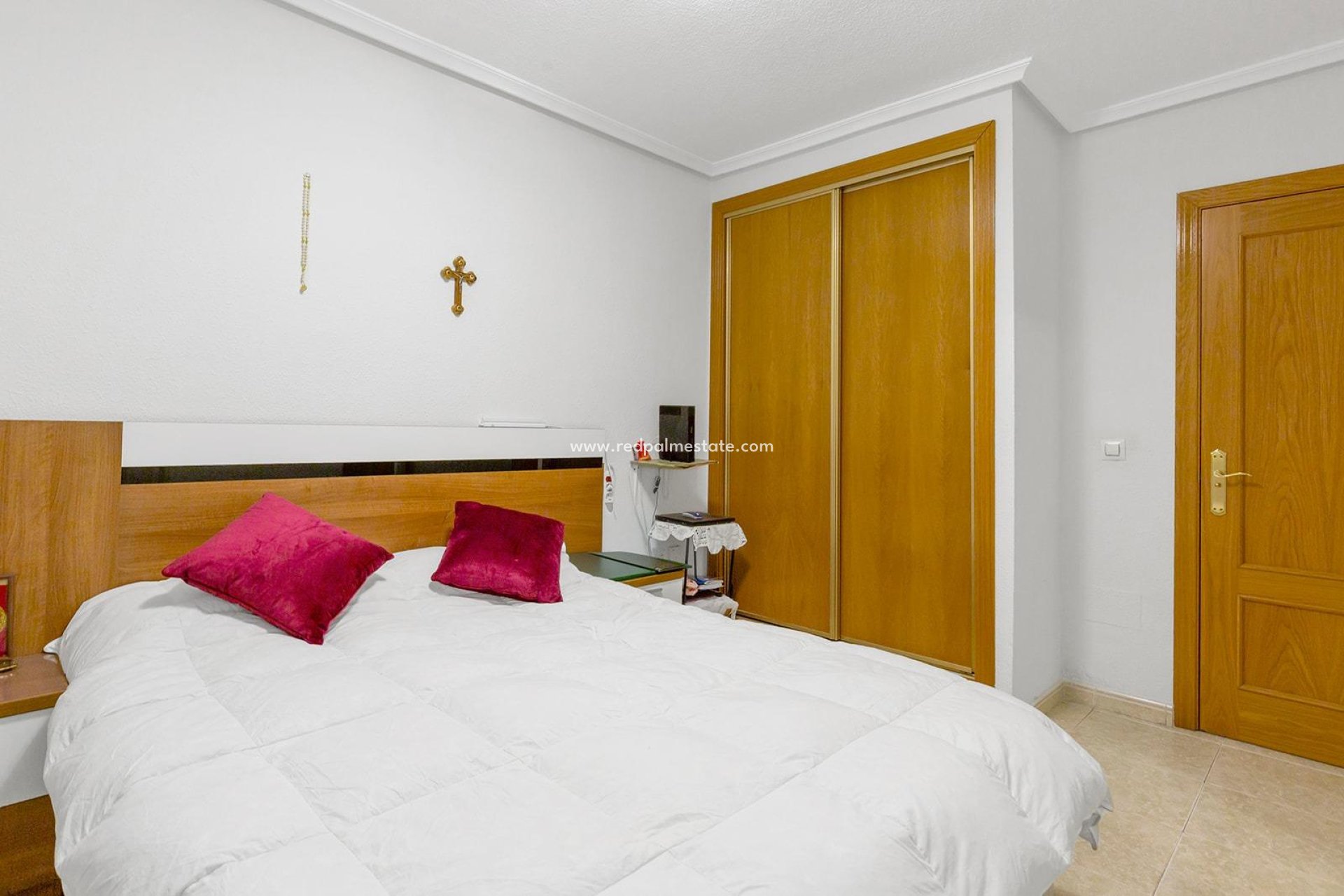 Resale - Apartment -
Torrevieja - Centro Torrevieja