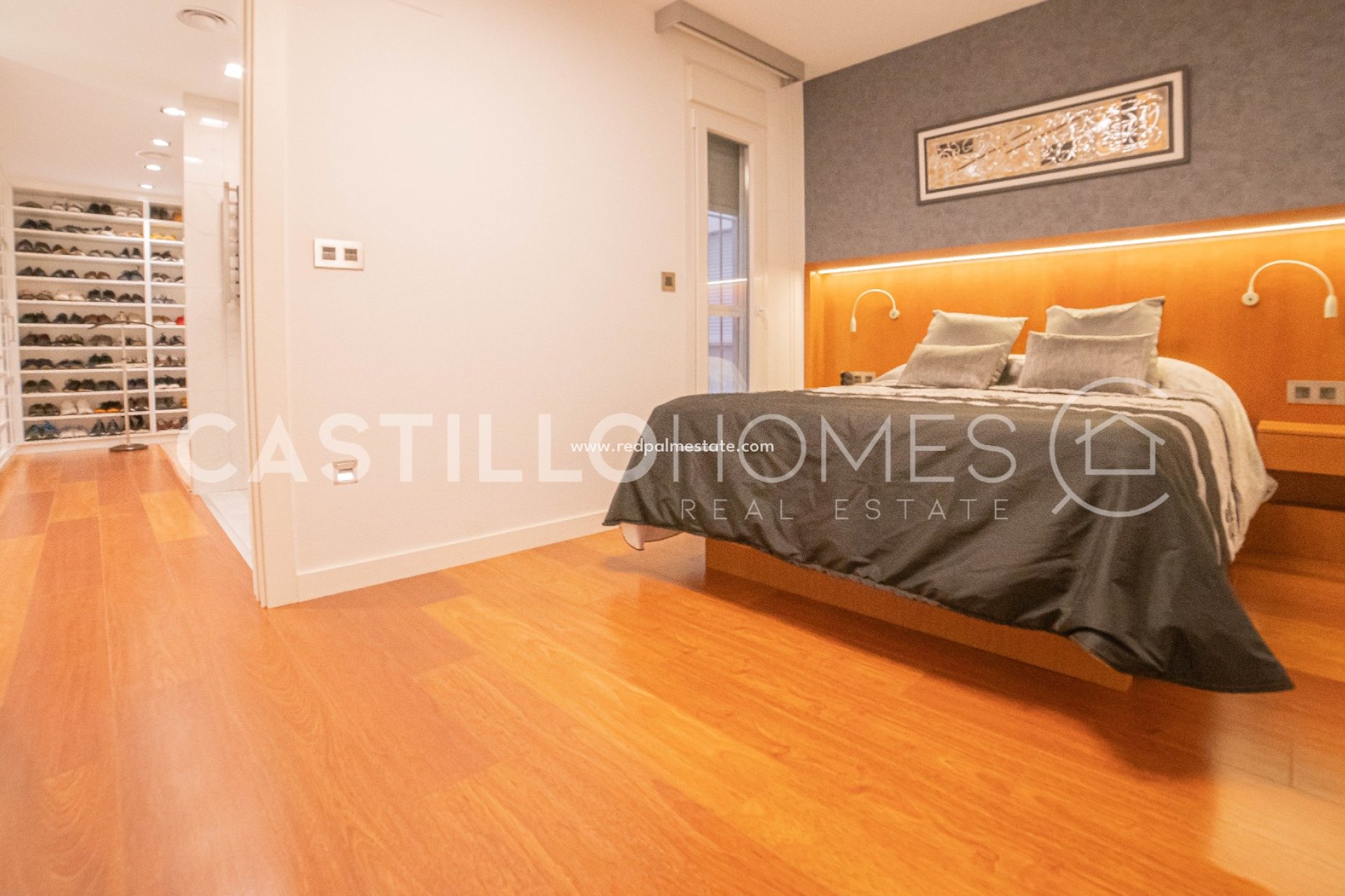 Resale - Apartment -
Torrevieja - Centro Torrevieja