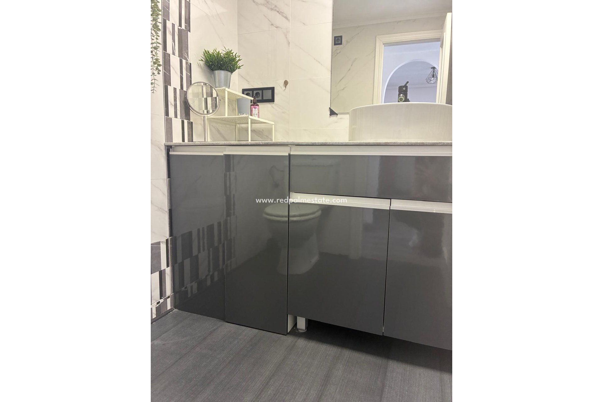 Resale - Apartment -
Torrevieja - Centro Torrevieja