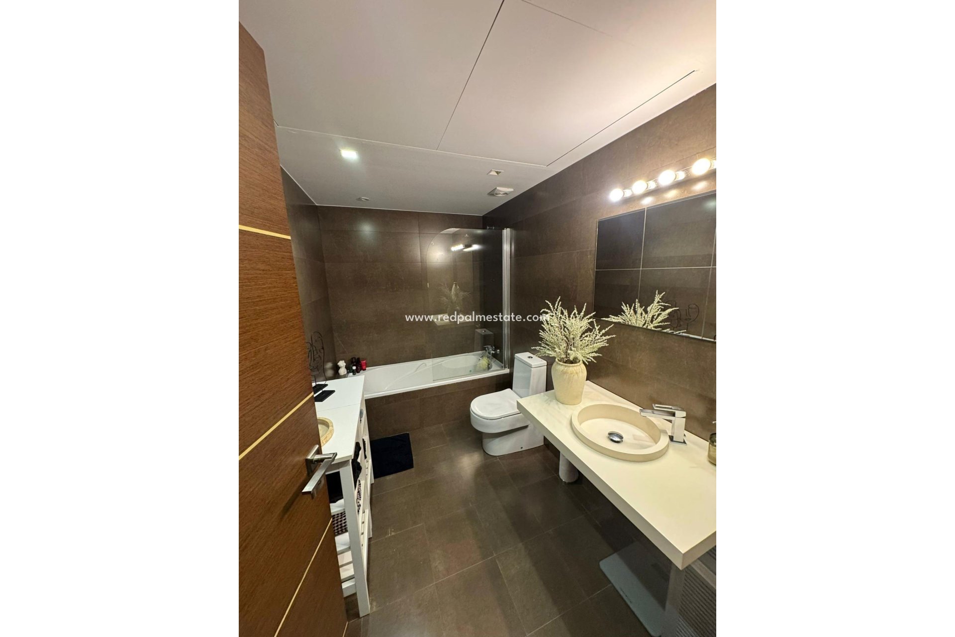 Resale - Apartment -
Torrevieja - Centro Torrevieja