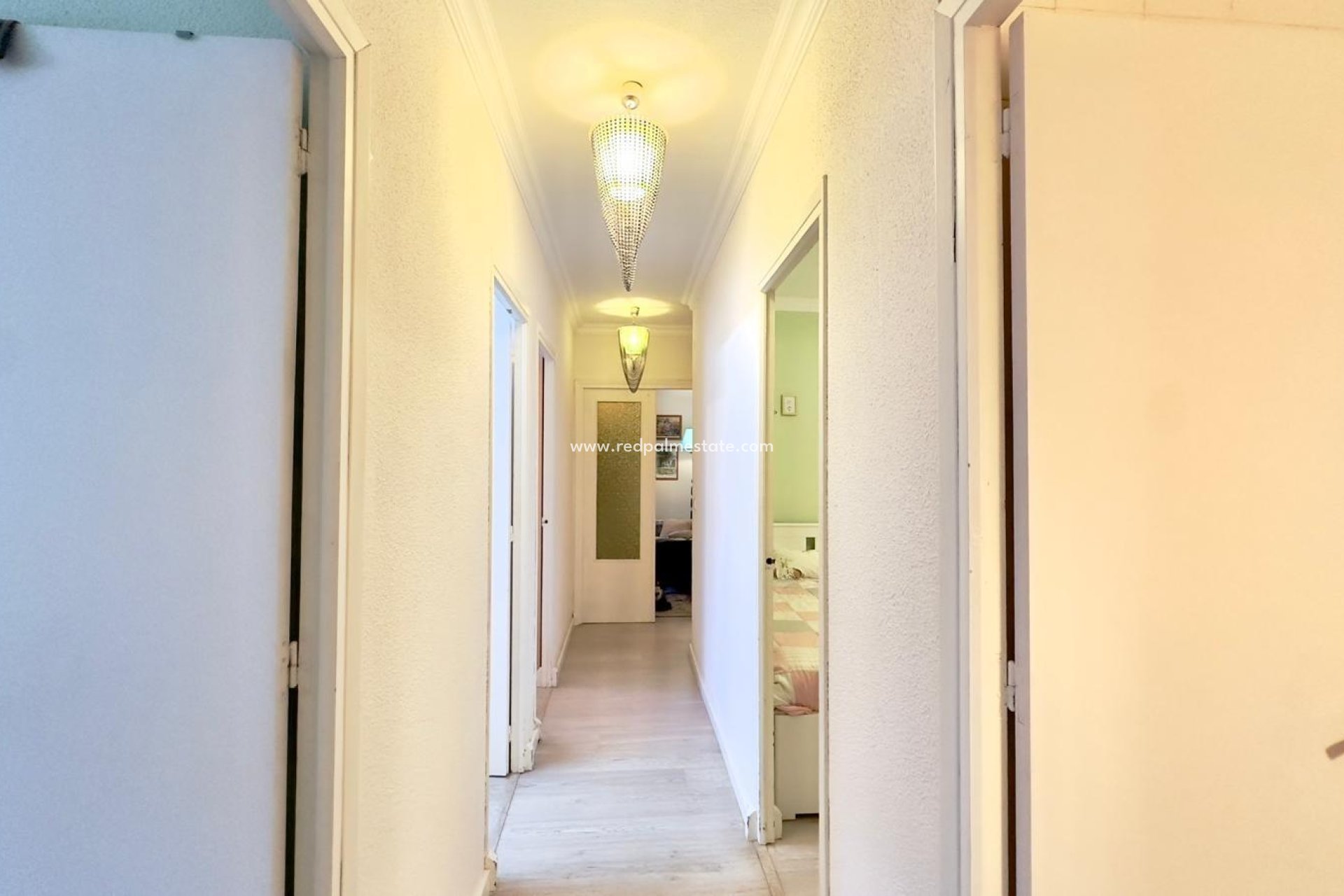 Resale - Apartment -
Torrevieja - Centro Torrevieja