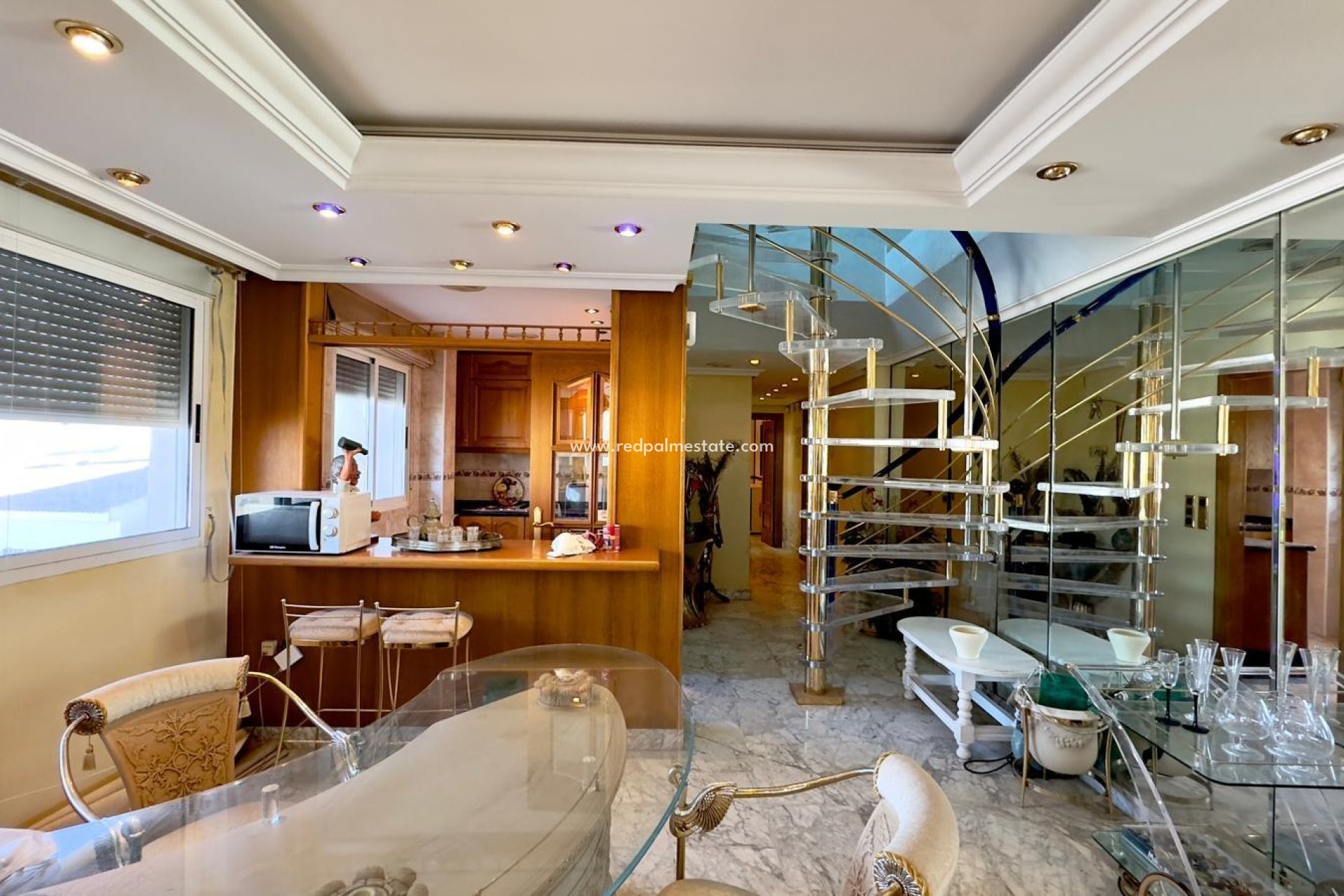 Resale - Apartment -
Torrevieja - Centro Torrevieja