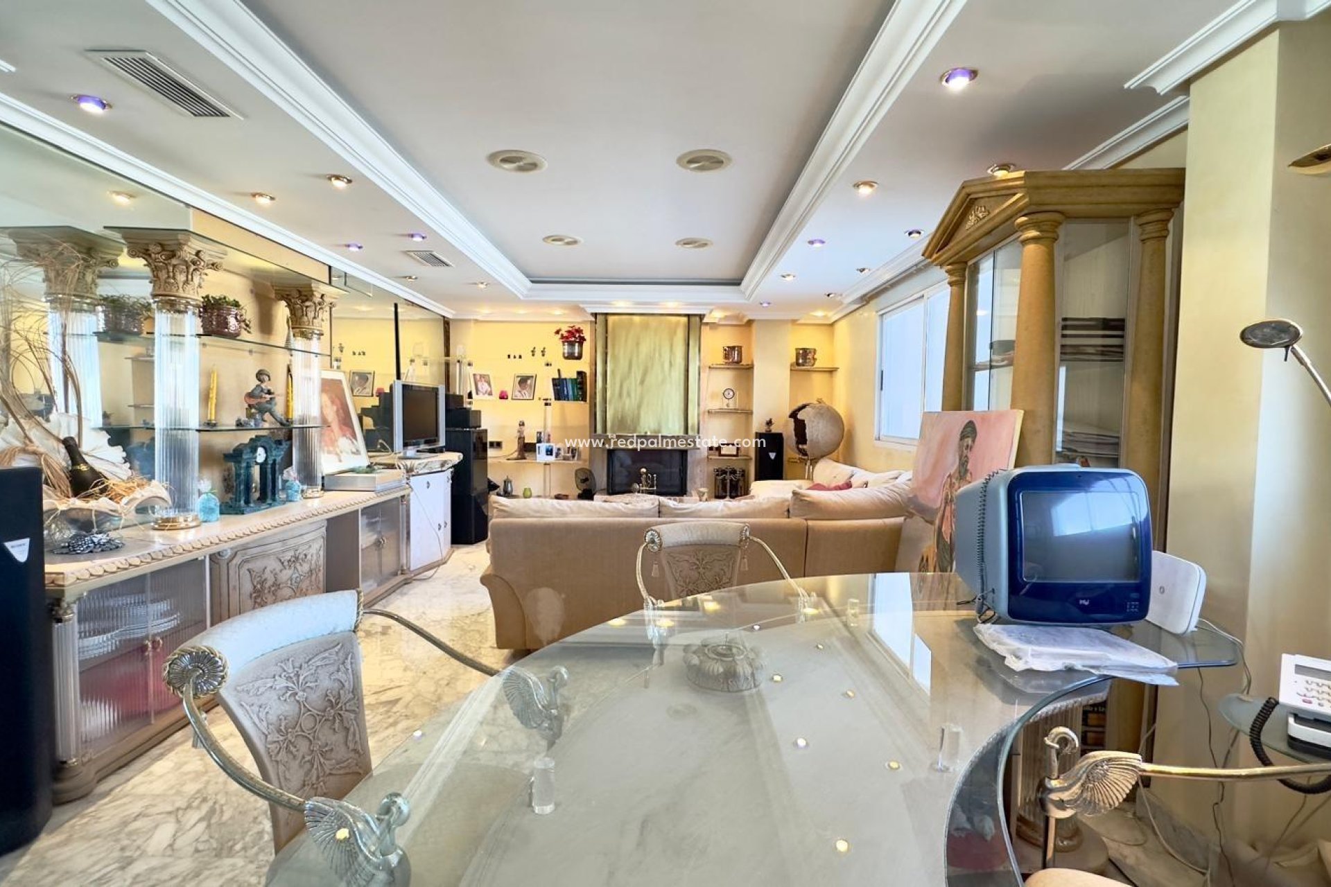 Resale - Apartment -
Torrevieja - Centro Torrevieja