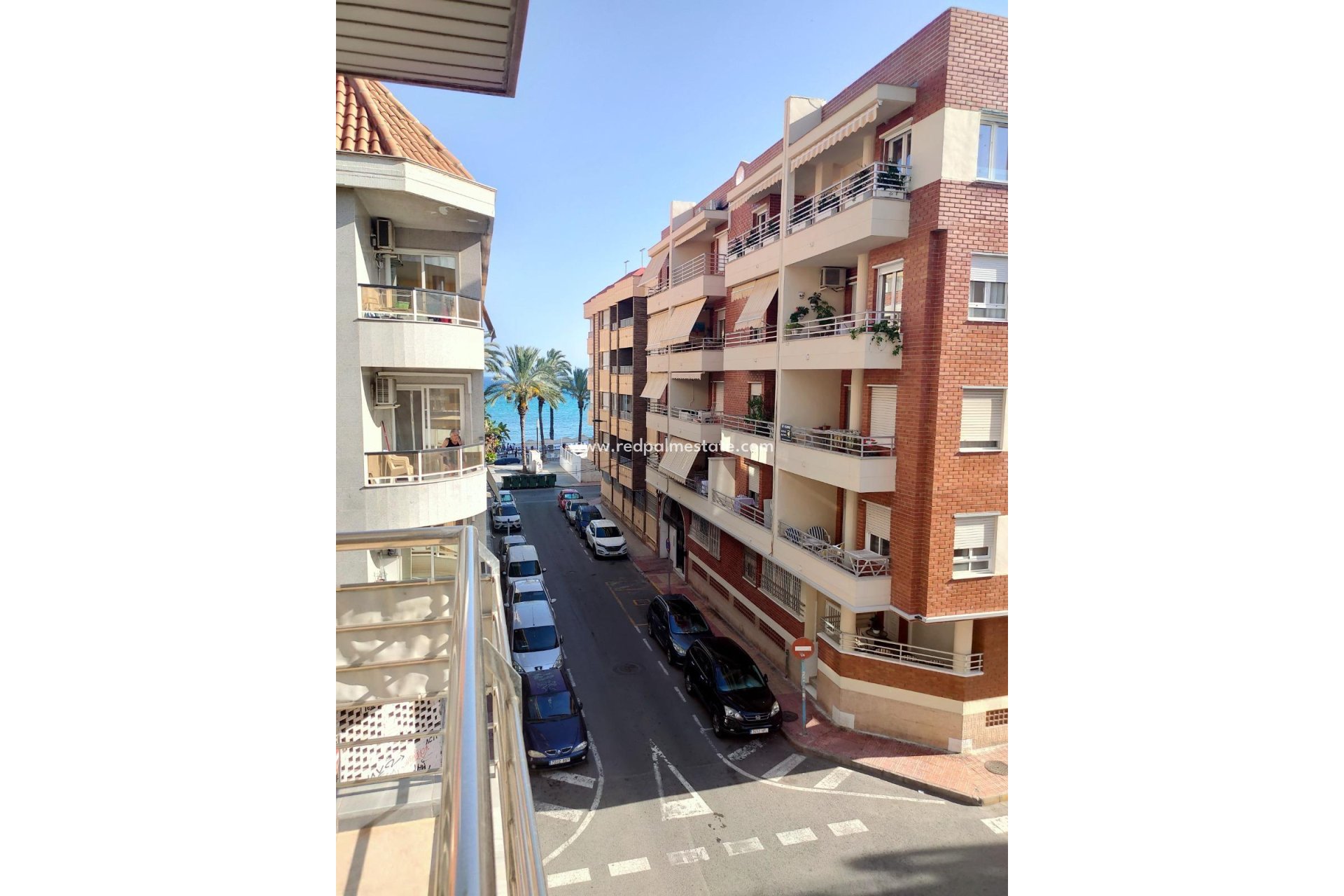 Resale - Apartment -
Torrevieja - Centro Torrevieja