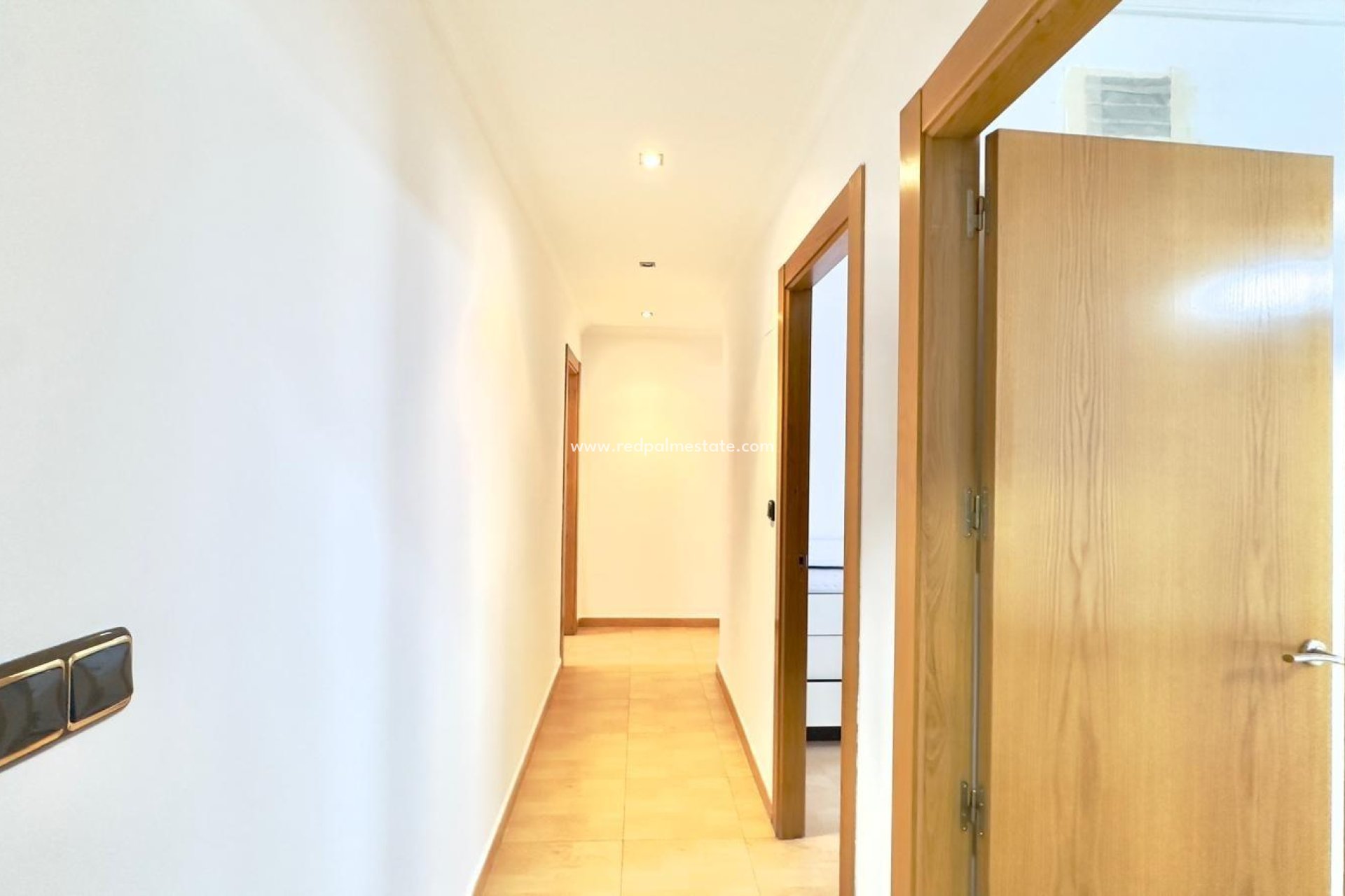 Resale - Apartment -
Torrevieja - Centro Torrevieja