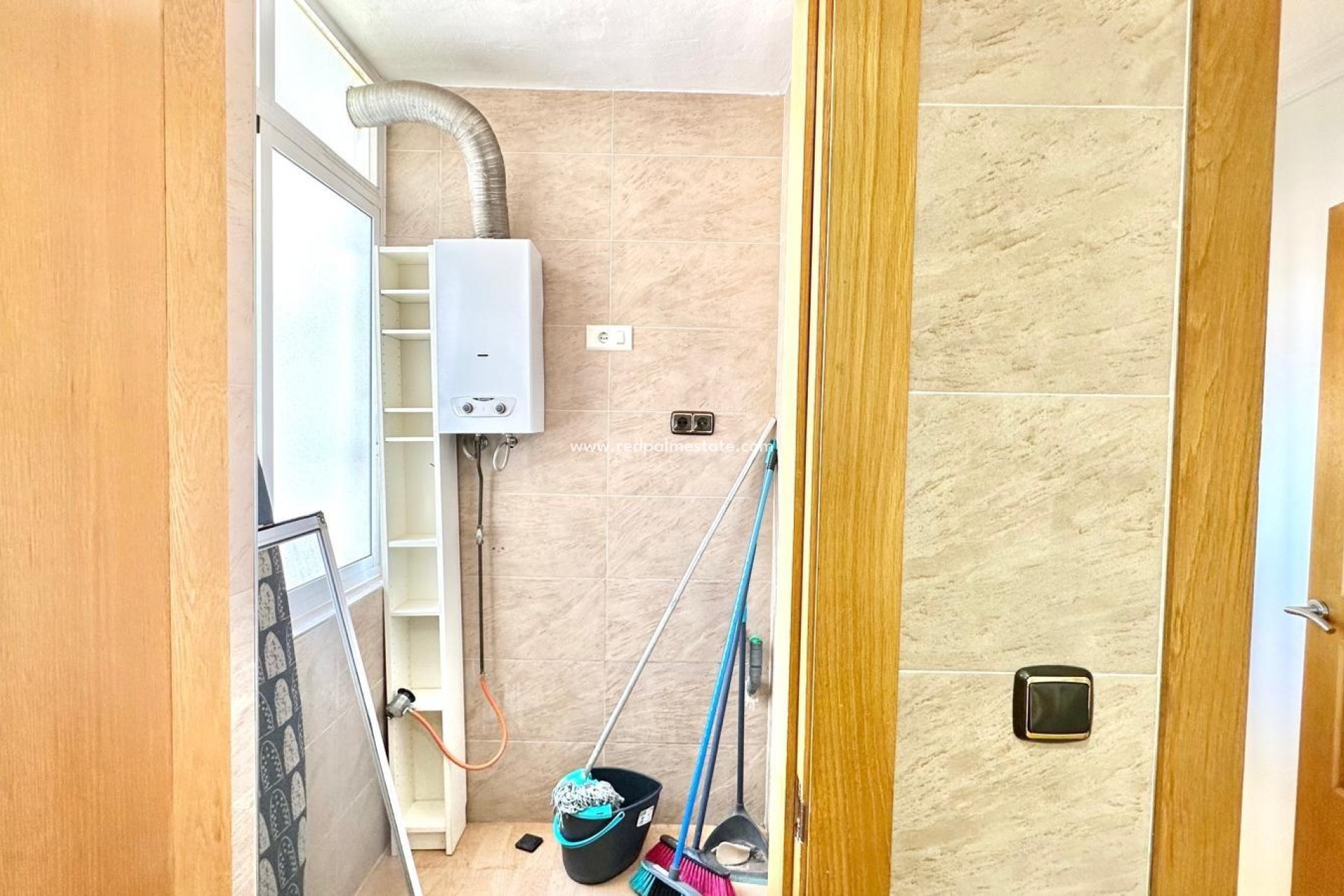 Resale - Apartment -
Torrevieja - Centro Torrevieja