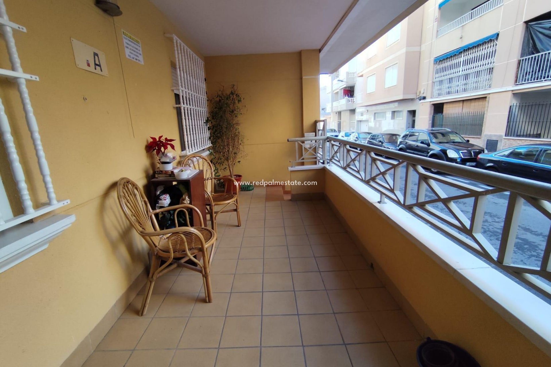 Resale - Apartment -
Torrevieja - Centro Torrevieja