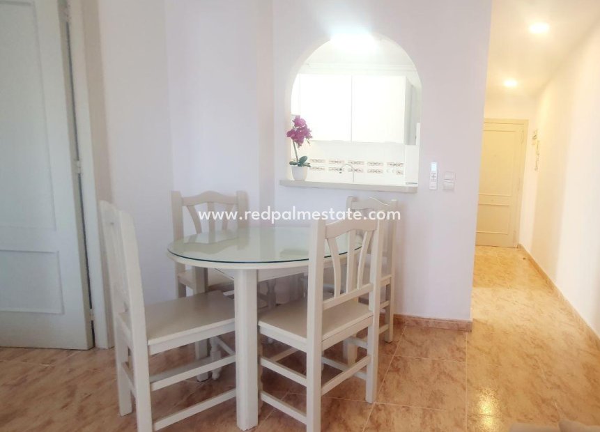 Resale - Apartment -
Torrevieja - Centro Torrevieja