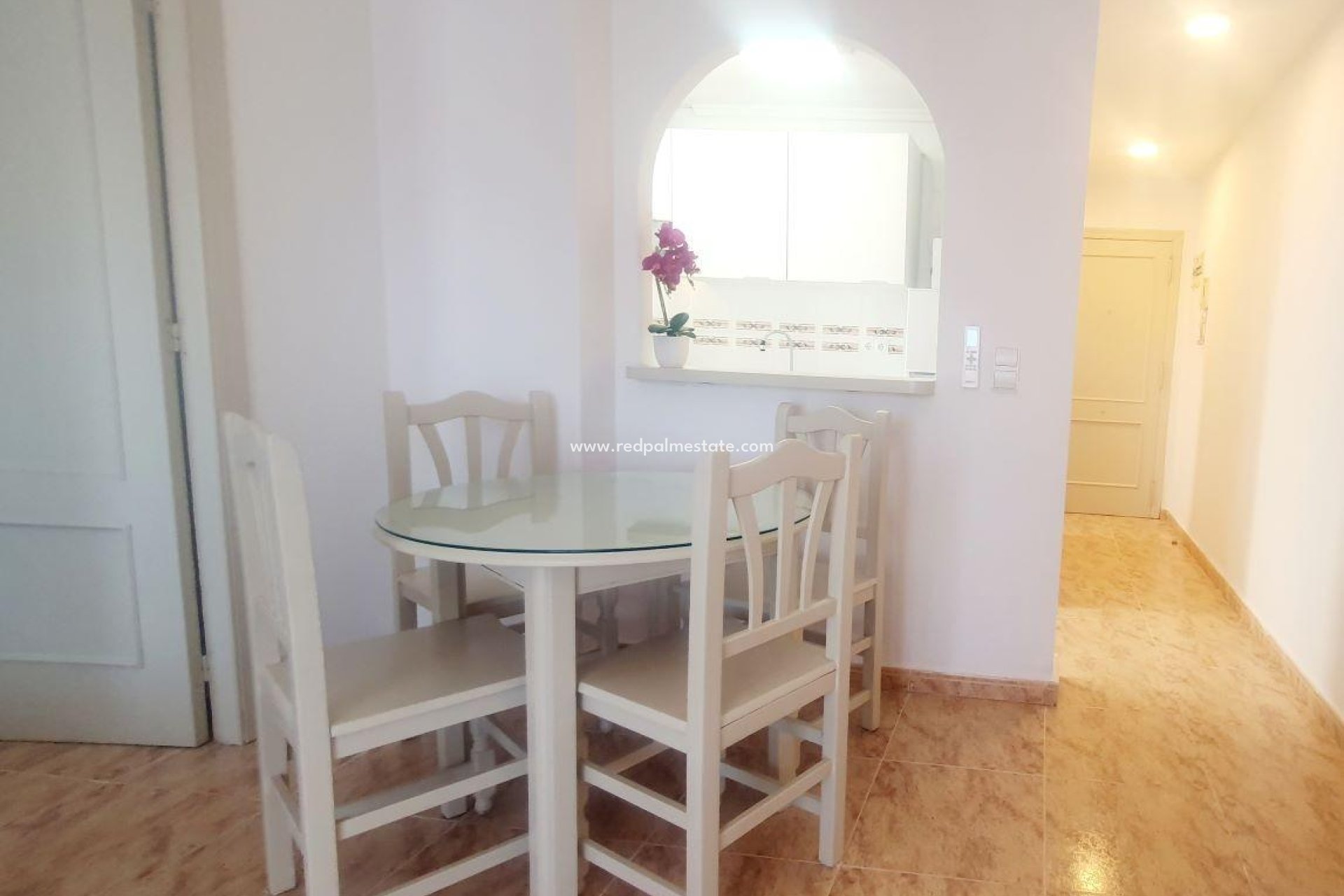 Resale - Apartment -
Torrevieja - Centro Torrevieja