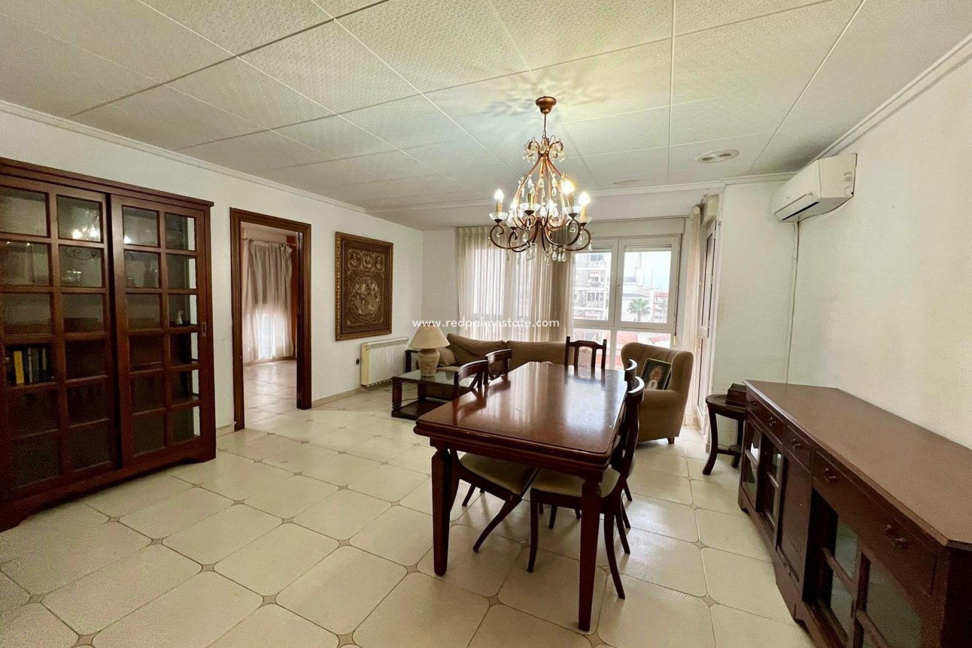 Resale - Apartment -
Torrevieja - Centro Torrevieja