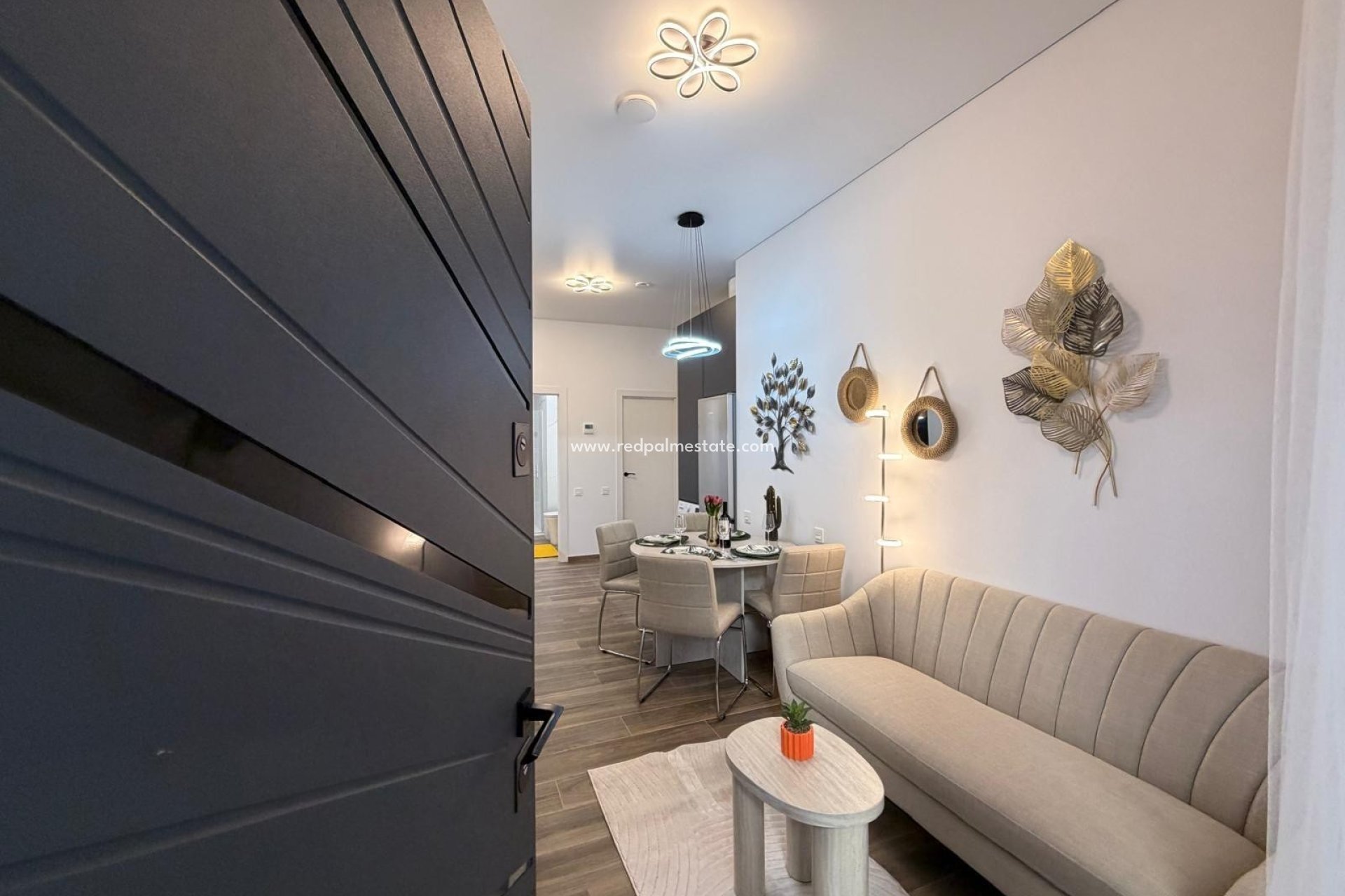 Resale - Apartment -
Torrevieja - Centro Torrevieja