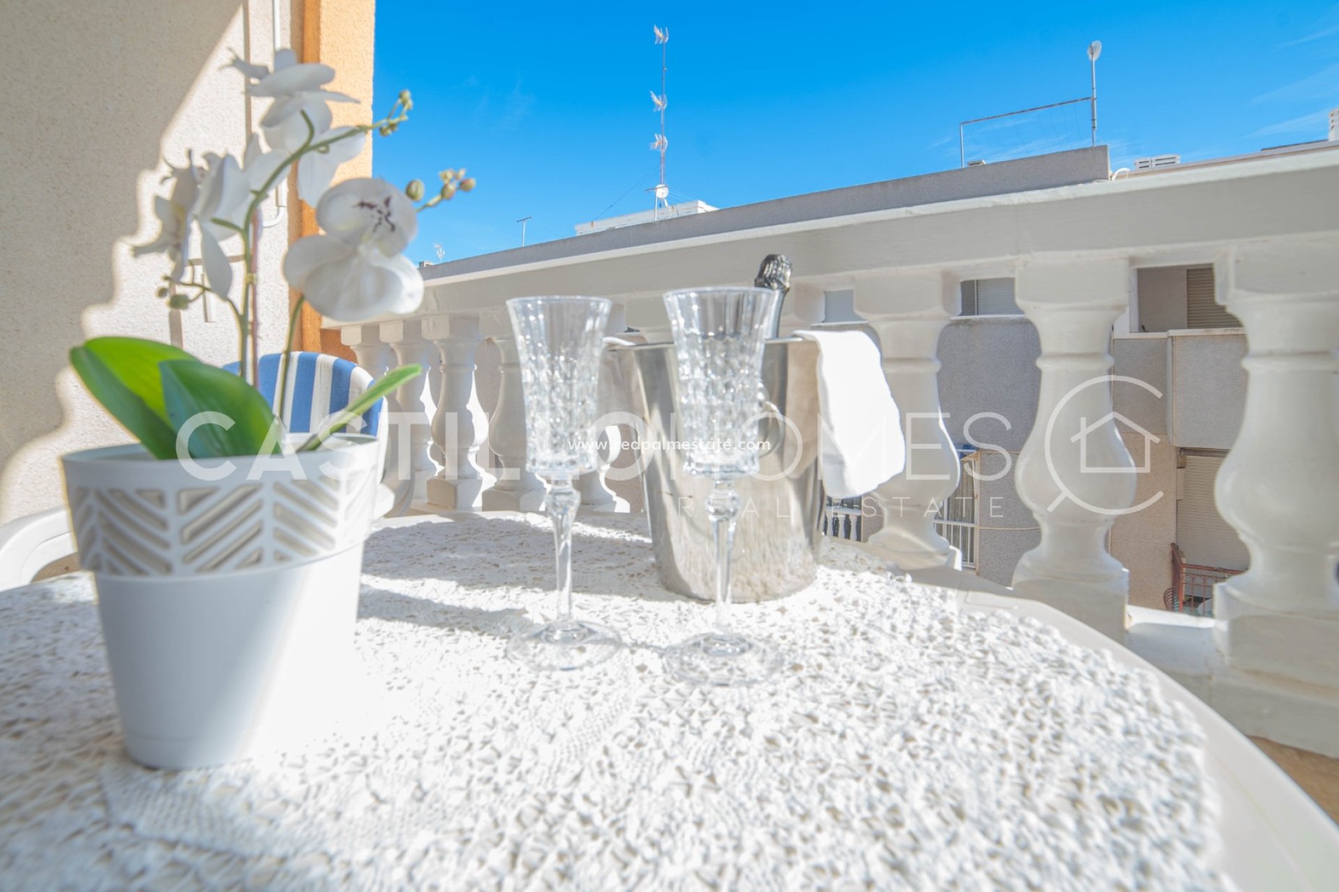 Resale - Apartment -
Torrevieja - Centro Torrevieja