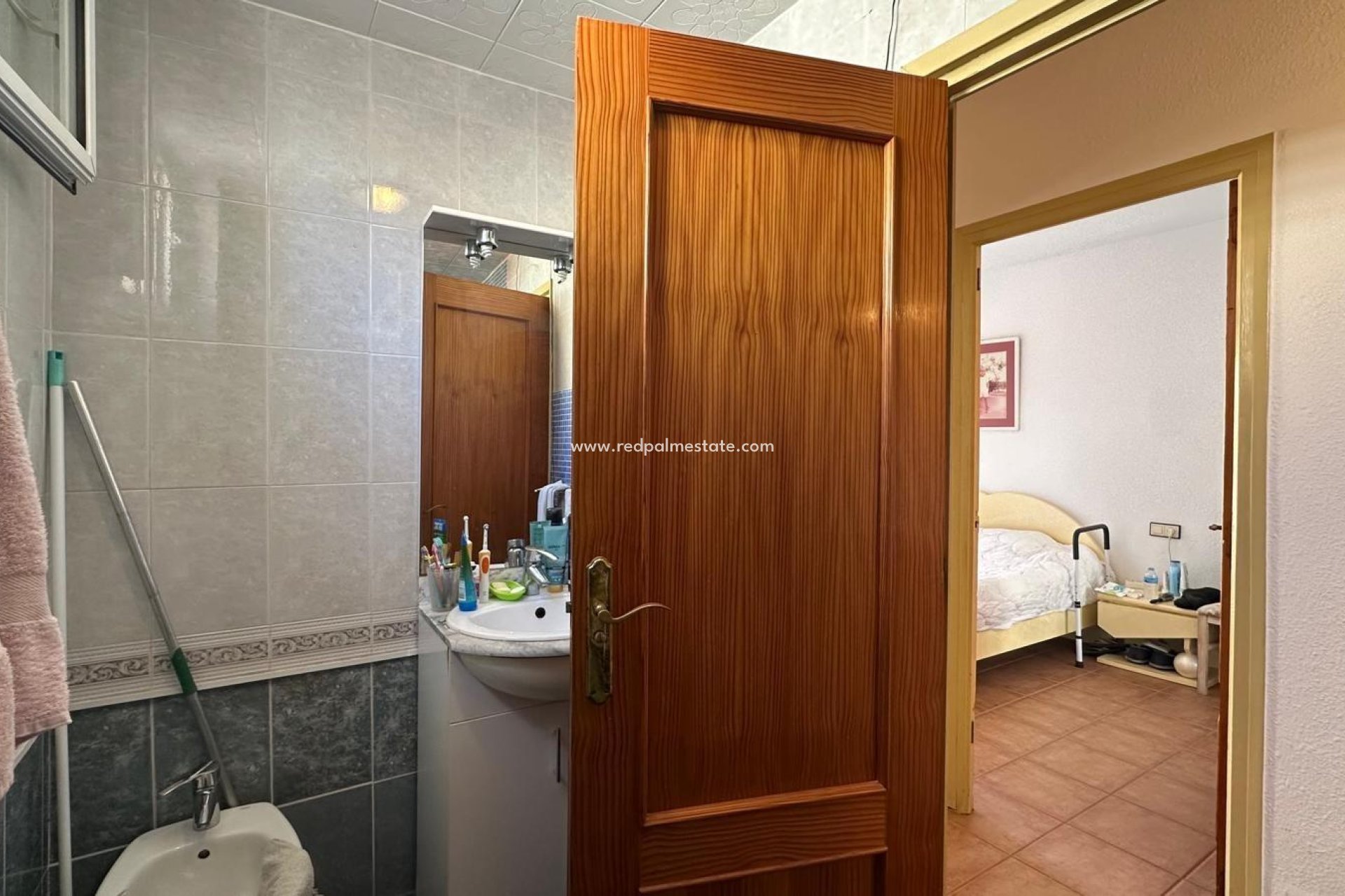 Resale - Apartment -
Torrevieja - Centro Torrevieja