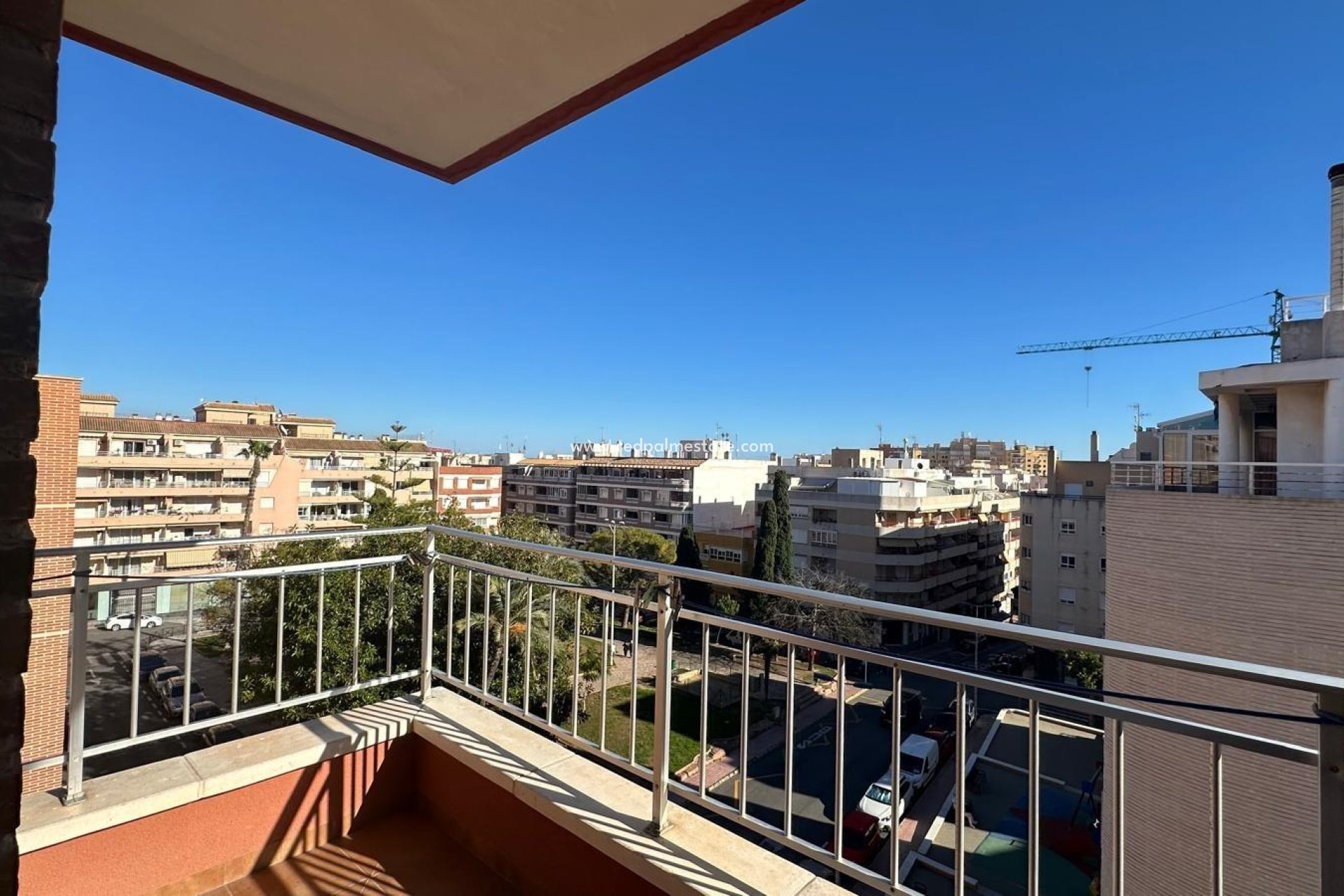 Resale - Apartment -
Torrevieja - Centro Torrevieja