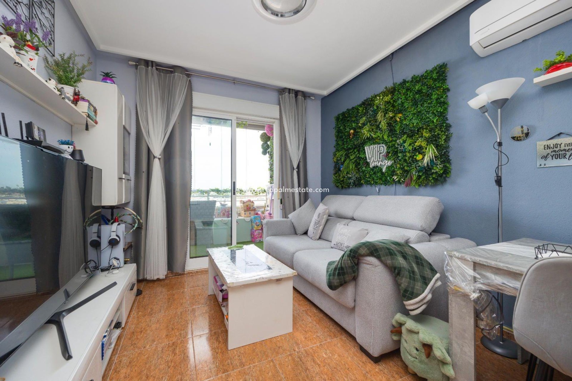 Resale - Apartment -
Torrevieja - Centro Torrevieja