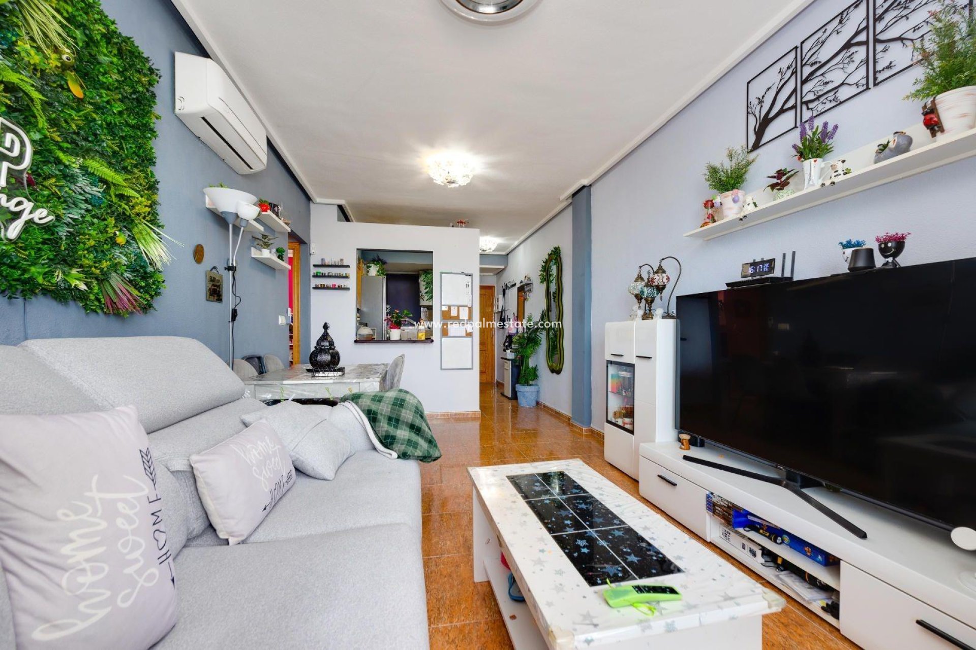 Resale - Apartment -
Torrevieja - Centro Torrevieja