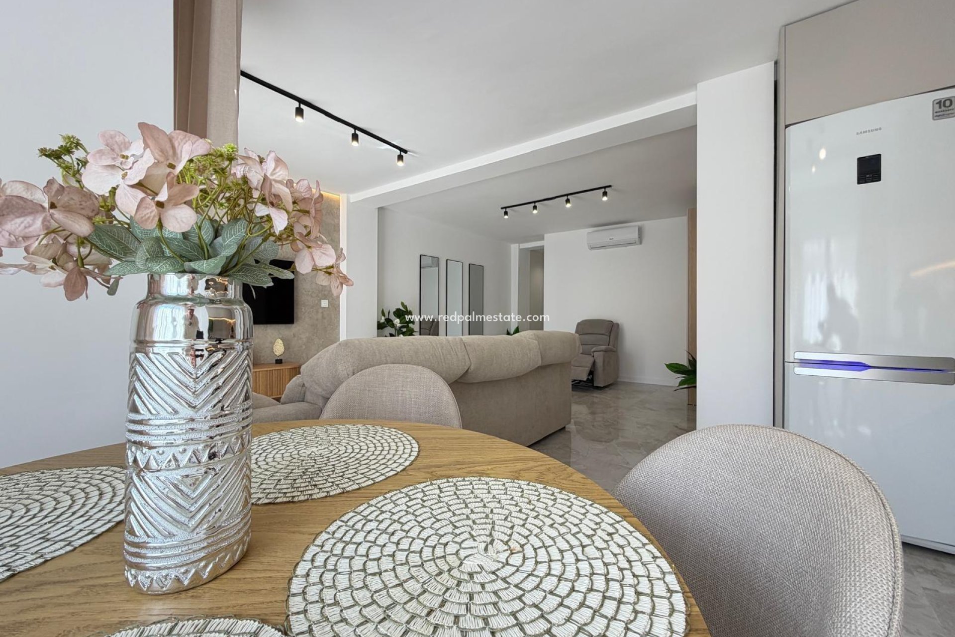 Resale - Apartment -
Torrevieja - Centro Torrevieja