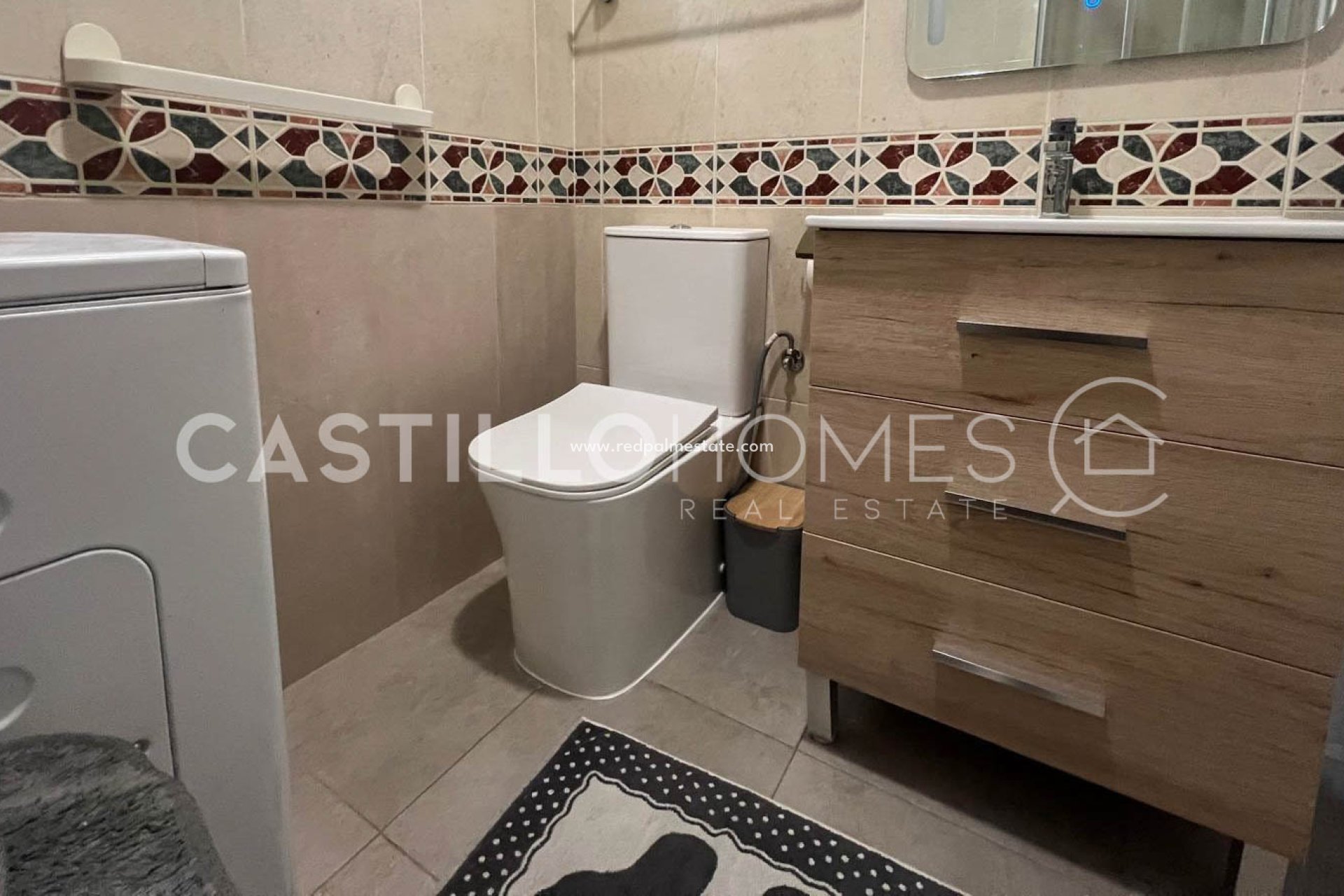 Resale - Apartment -
Torrevieja - Centro Torrevieja