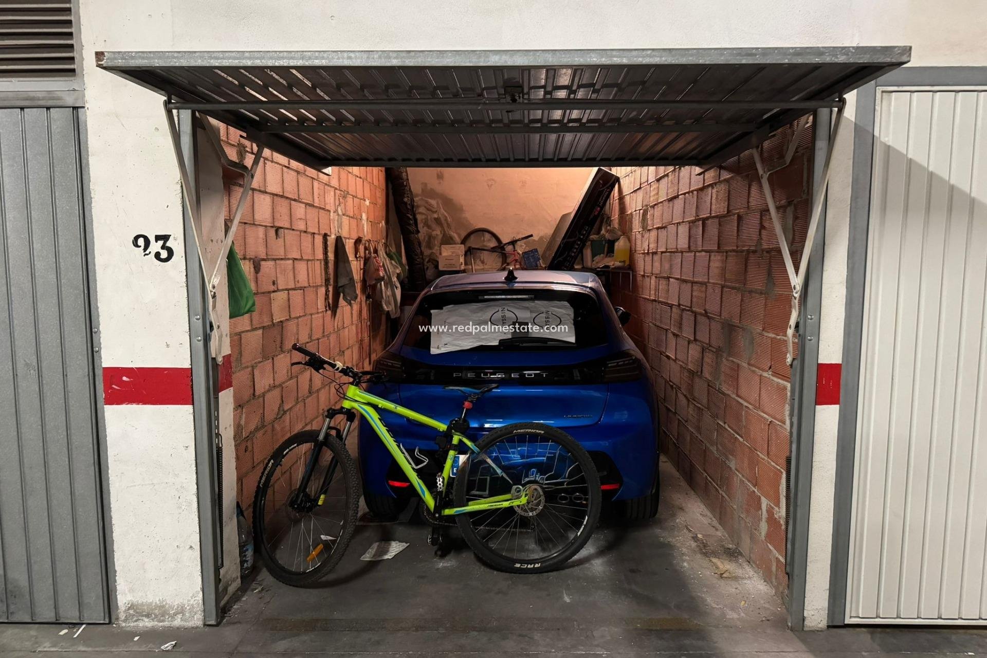 Resale - Apartment -
Torrevieja - Centro Torrevieja