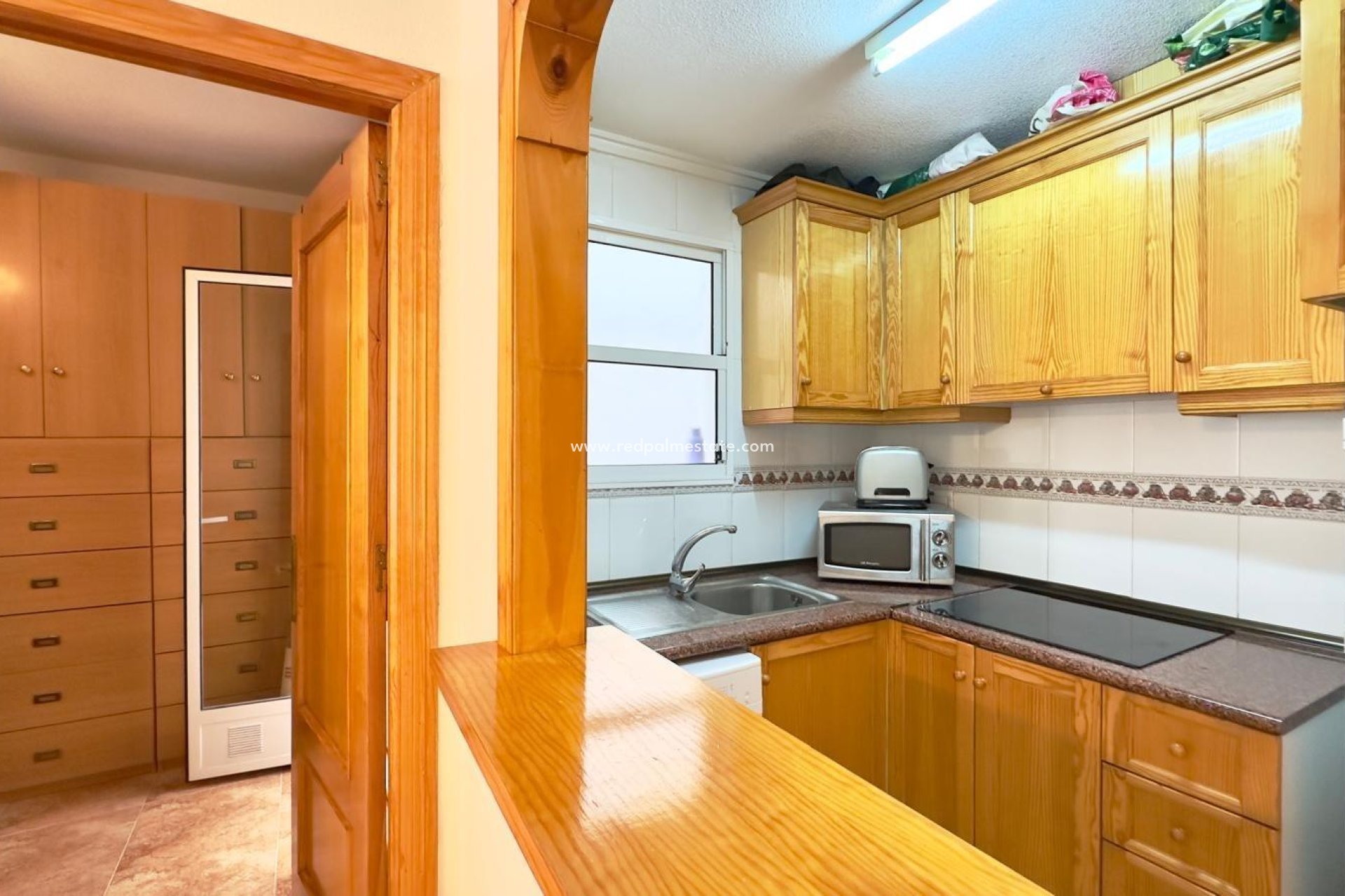 Resale - Apartment -
Torrevieja - Centro Torrevieja