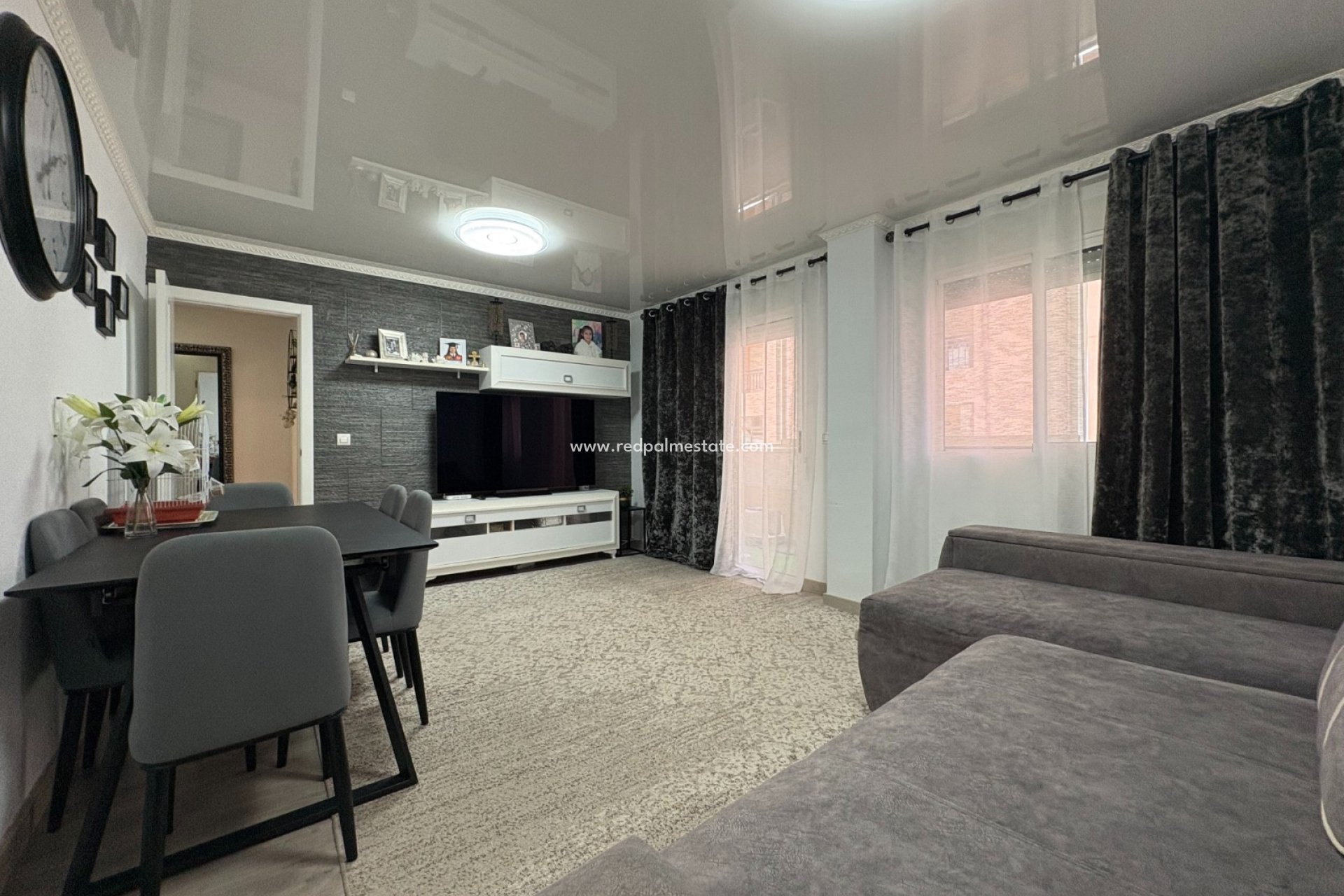 Resale - Apartment -
Torrevieja - Centro Torrevieja