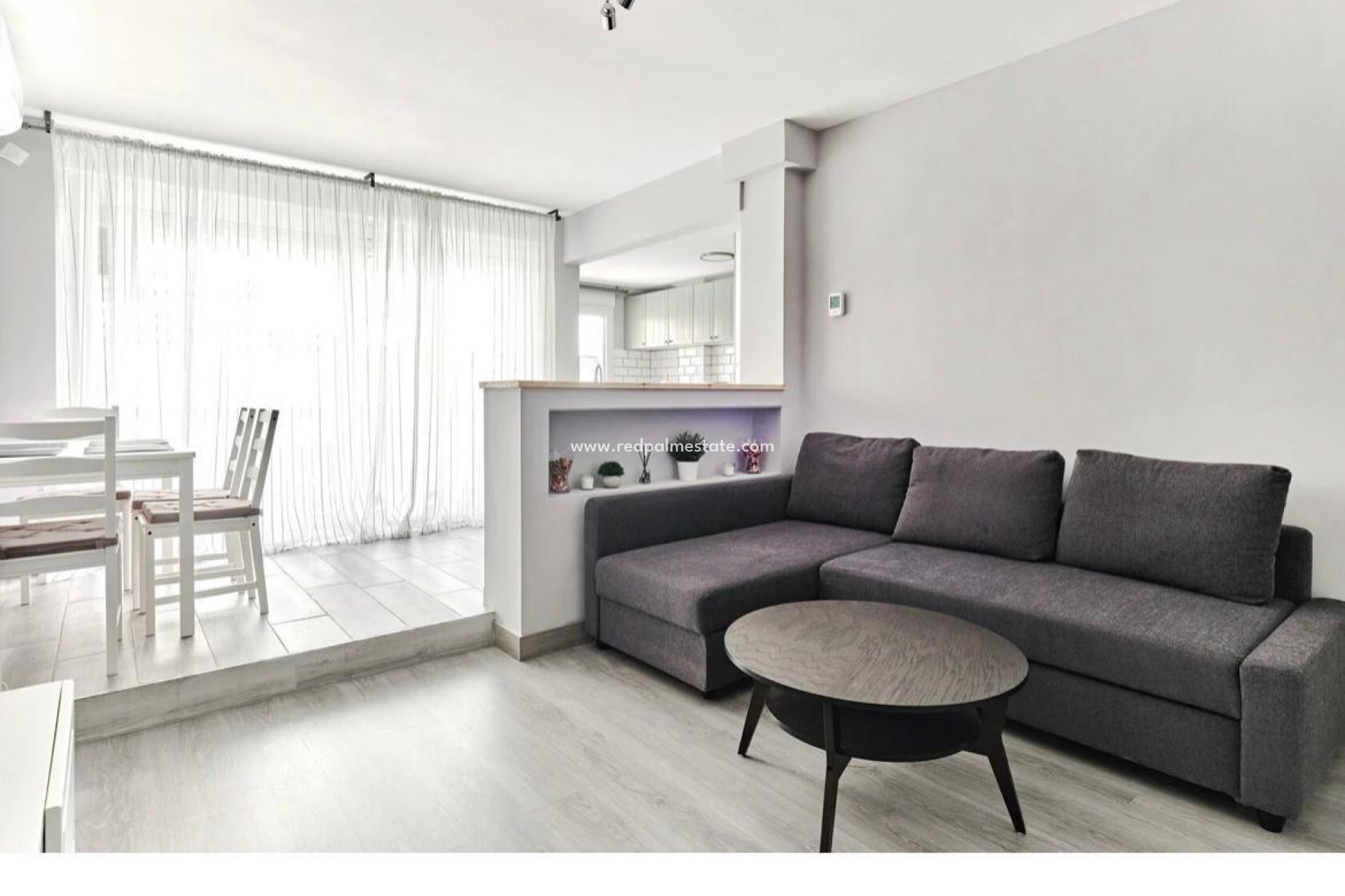 Resale - Apartment -
Torrevieja - Centro Torrevieja