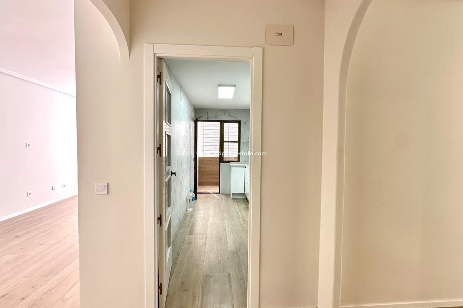 Resale - Apartment -
Torrevieja - Centro Torrevieja