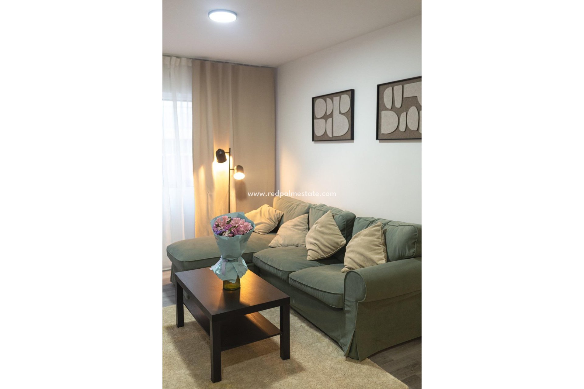 Resale - Apartment -
Torrevieja - Centro Torrevieja