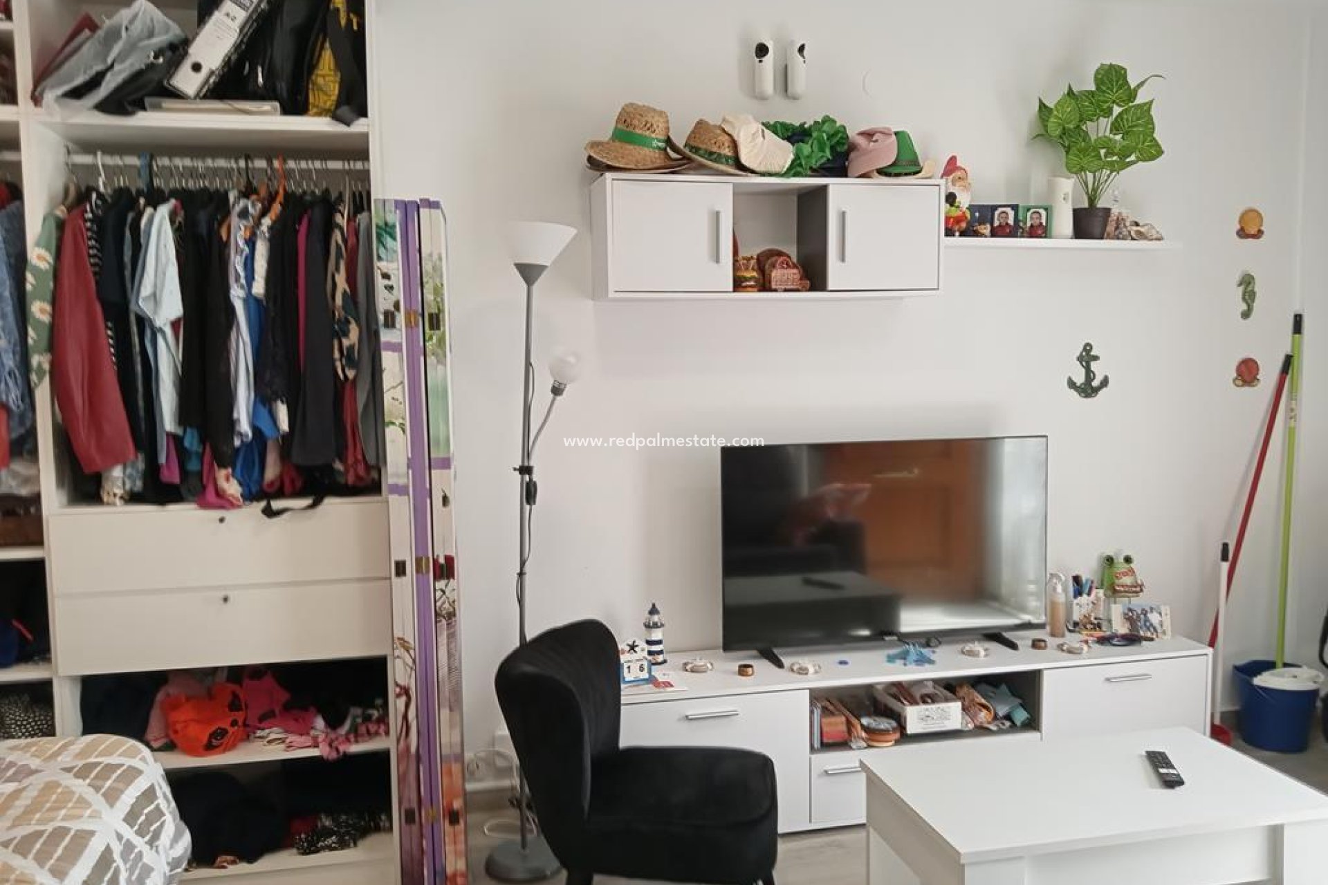 Resale - Apartment -
Torrevieja - Centro Torrevieja