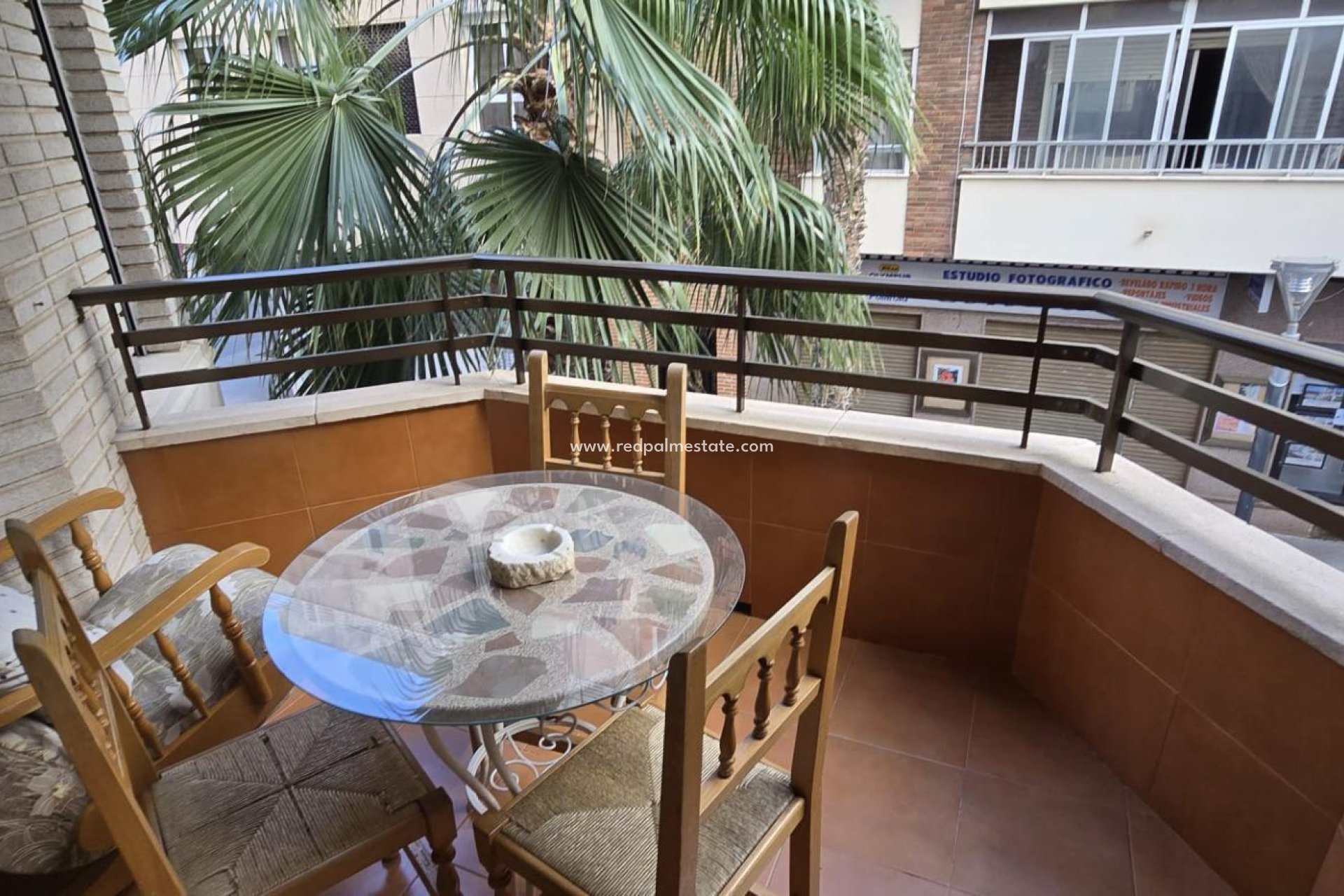 Resale - Apartment -
Torrevieja - Centro Torrevieja